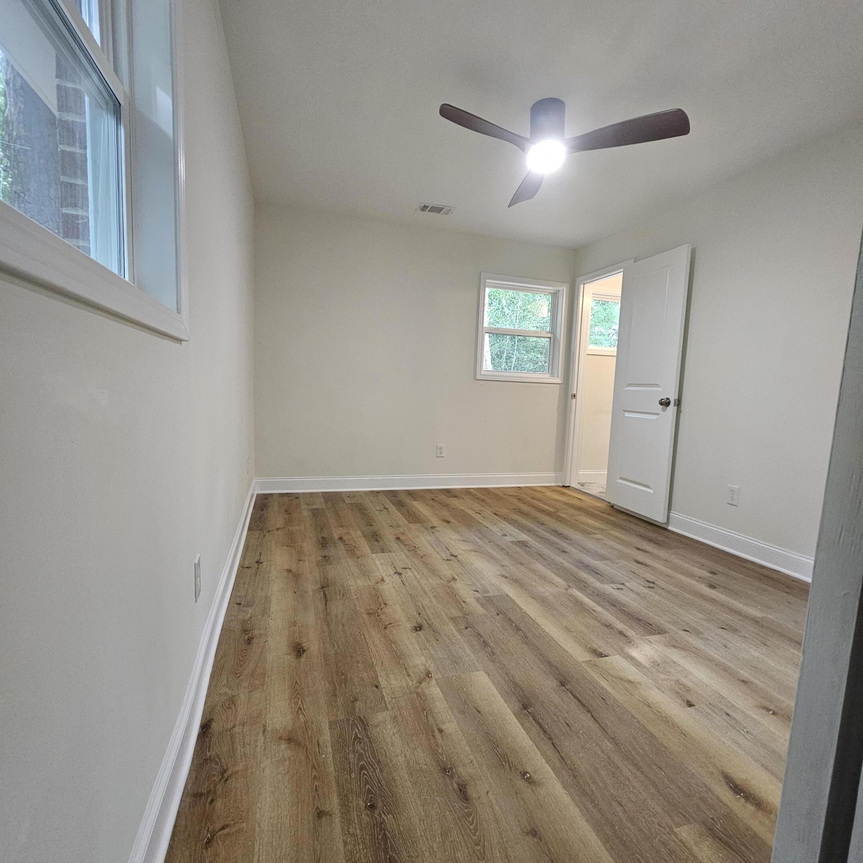 3003 Thomas Lane Property Photo 4