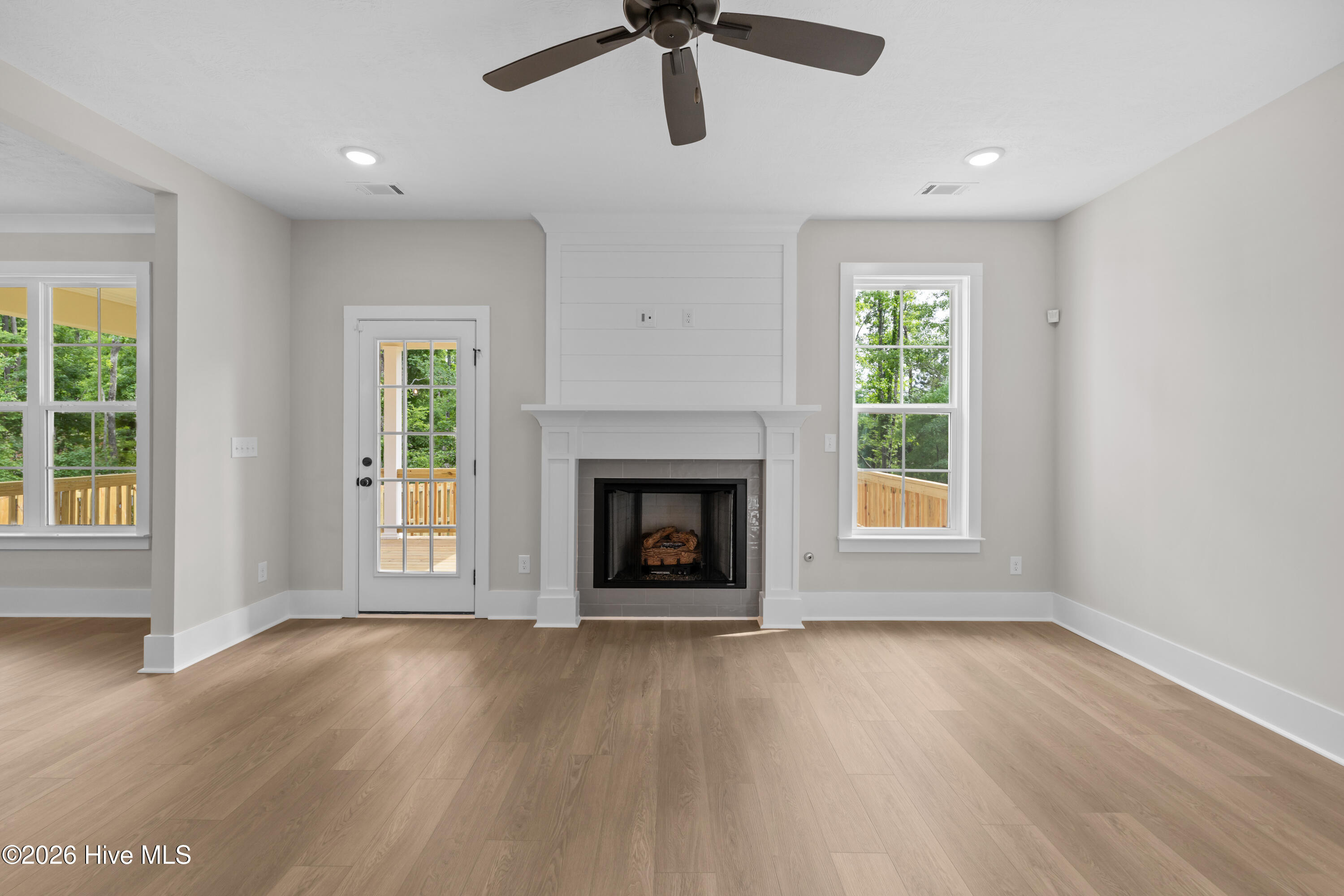 689 Ronaldsay Road Property Photo 11