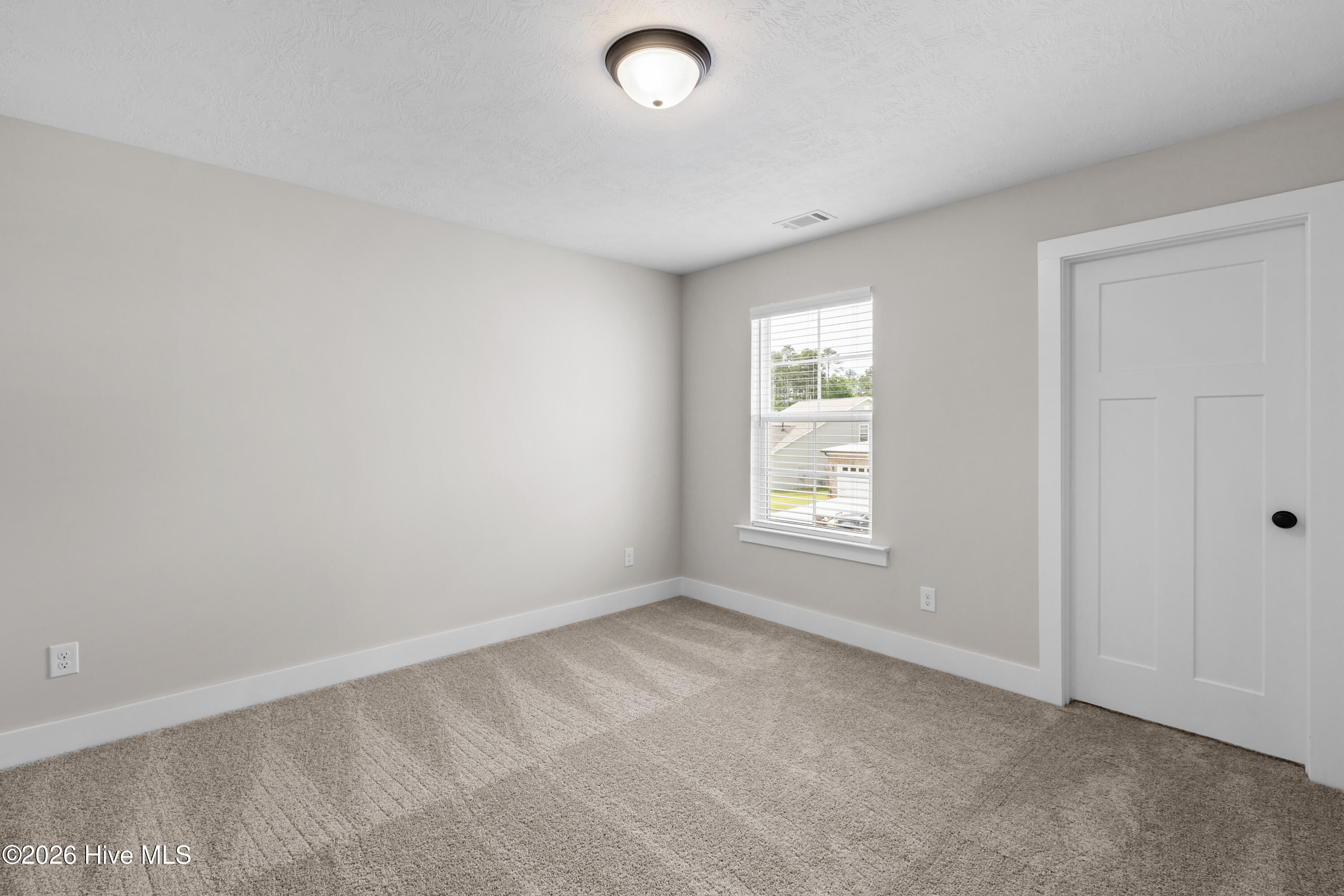 689 Ronaldsay Road Property Photo 22