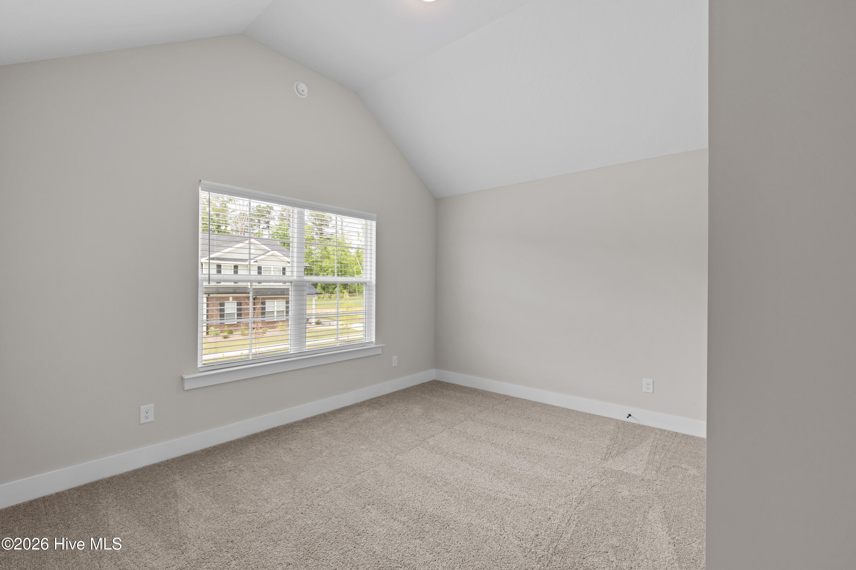 689 Ronaldsay Road Property Photo 26