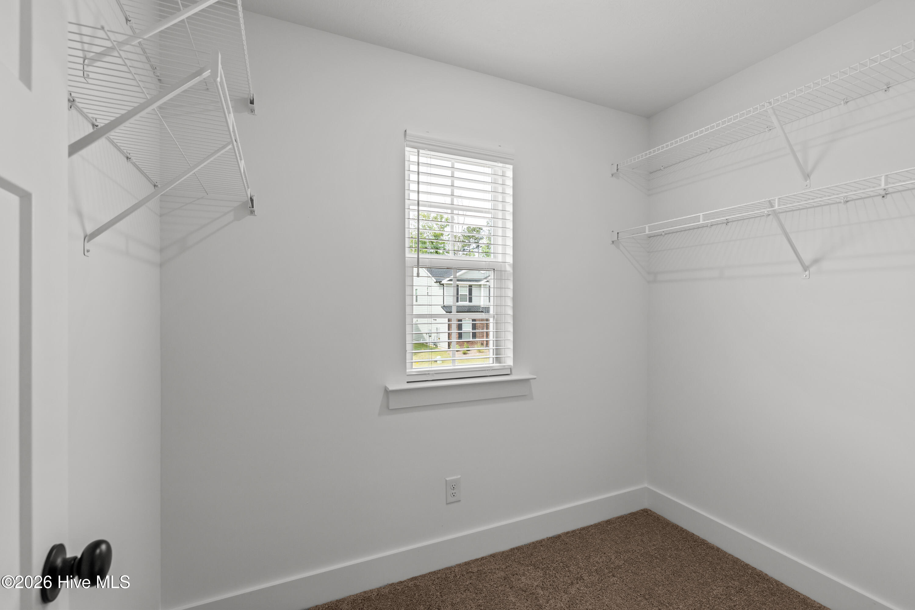689 Ronaldsay Road Property Photo 30