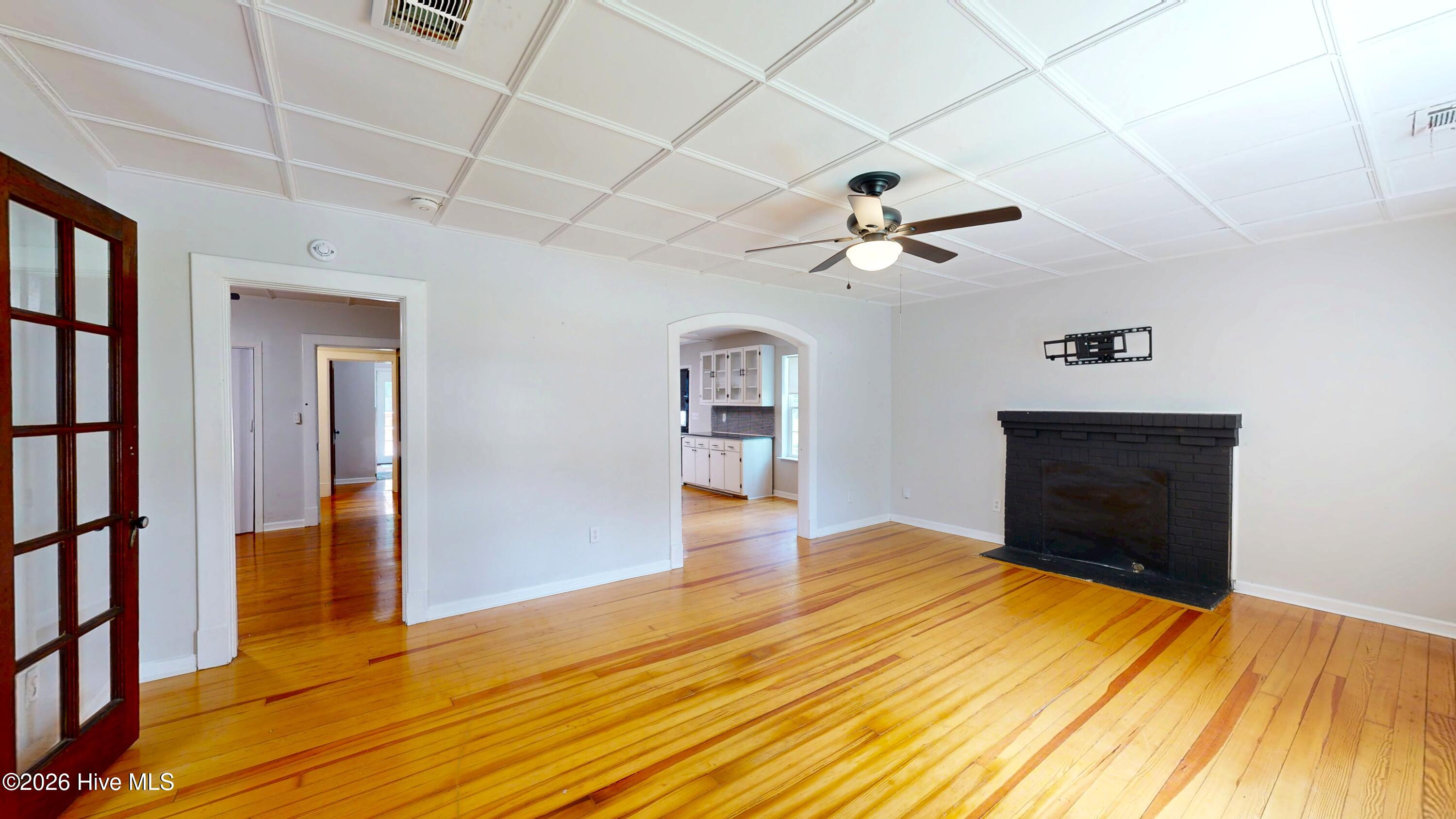 1101 Pine Drive Nw Property Photo 3