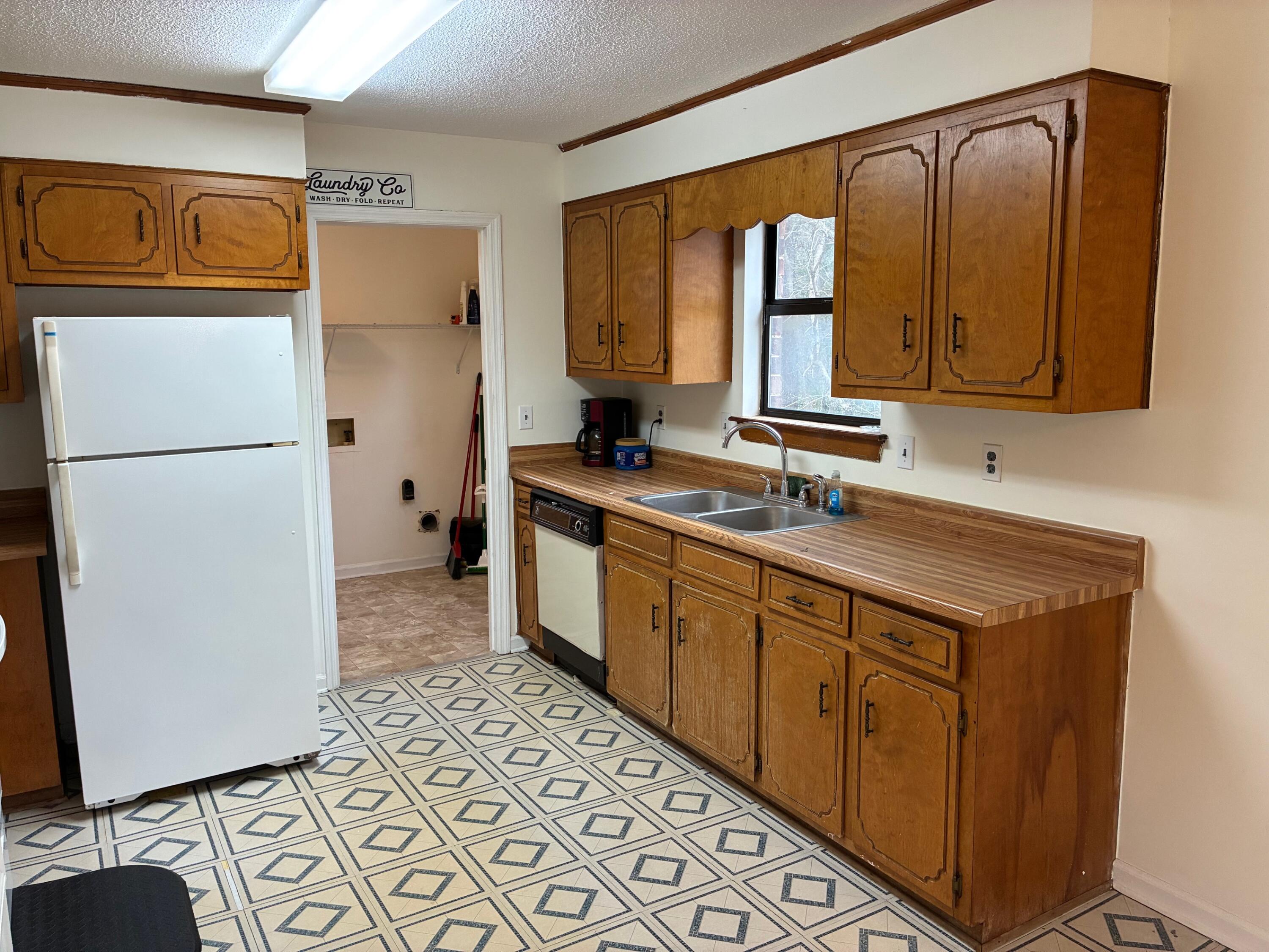 2507 Drumcliff Court Property Photo 5