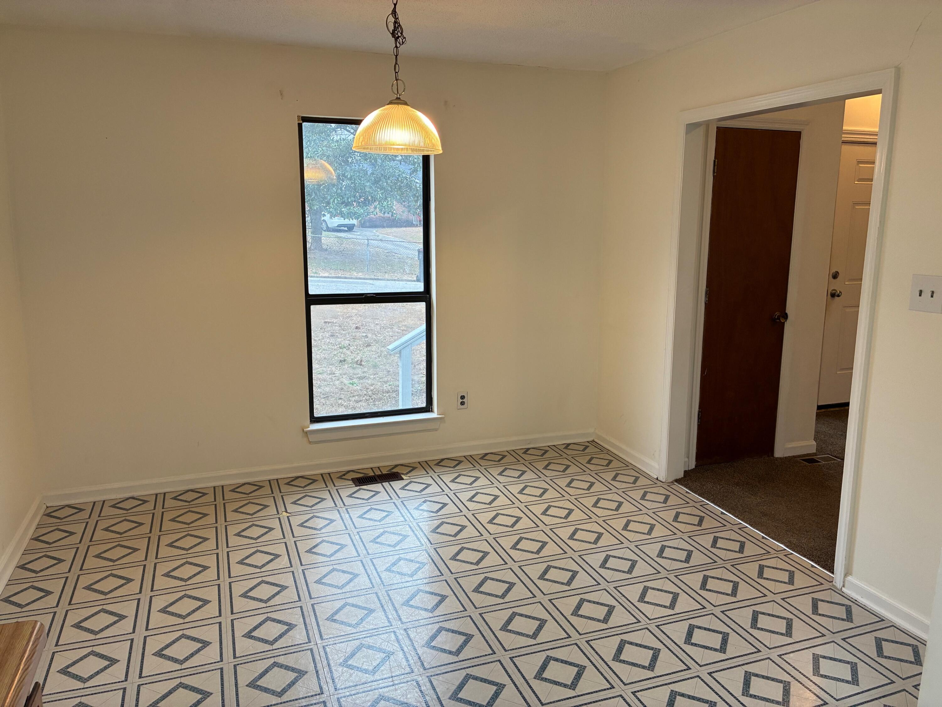 2507 Drumcliff Court Property Photo 7