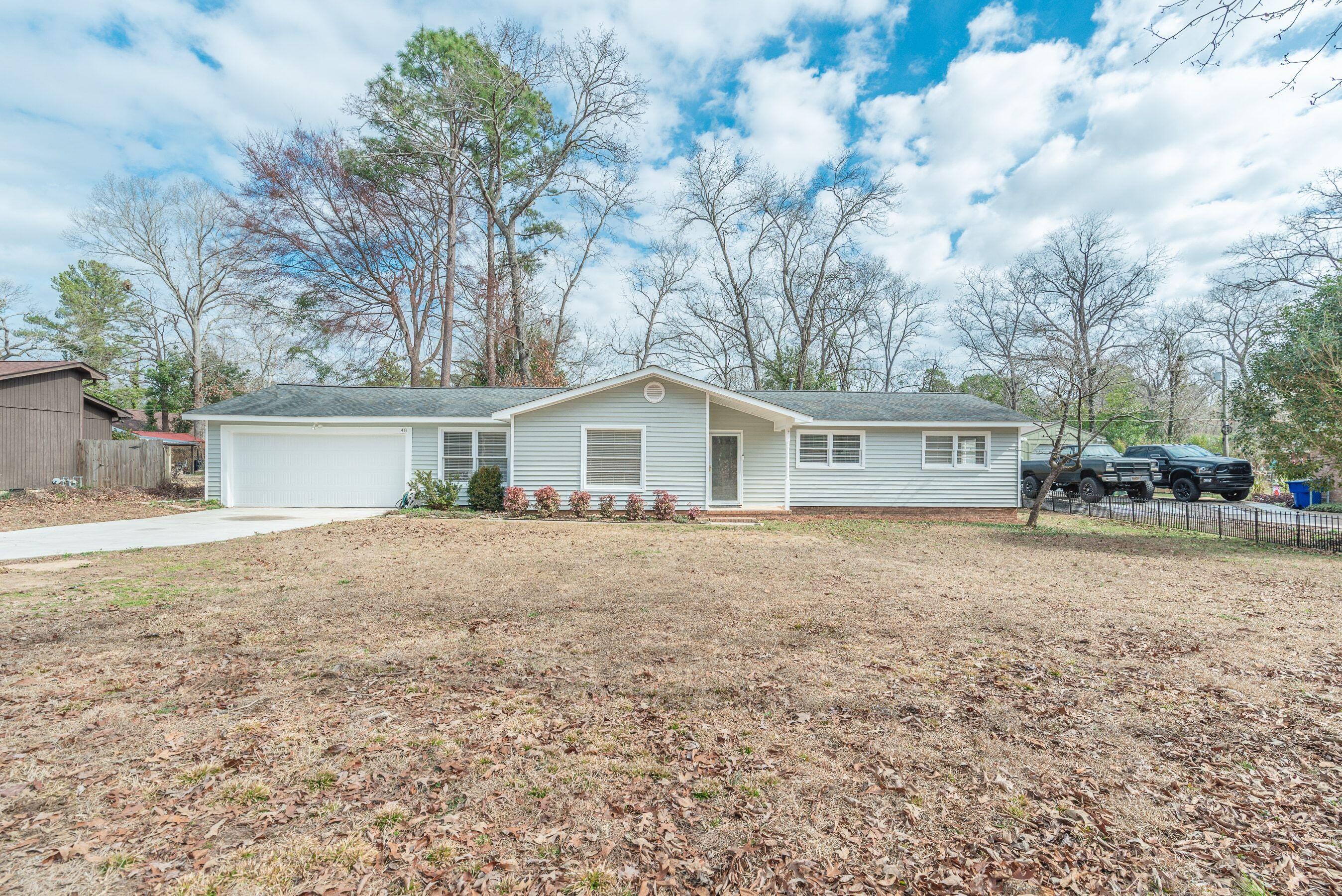 48 Vanderbilt Drive Property Photo 1