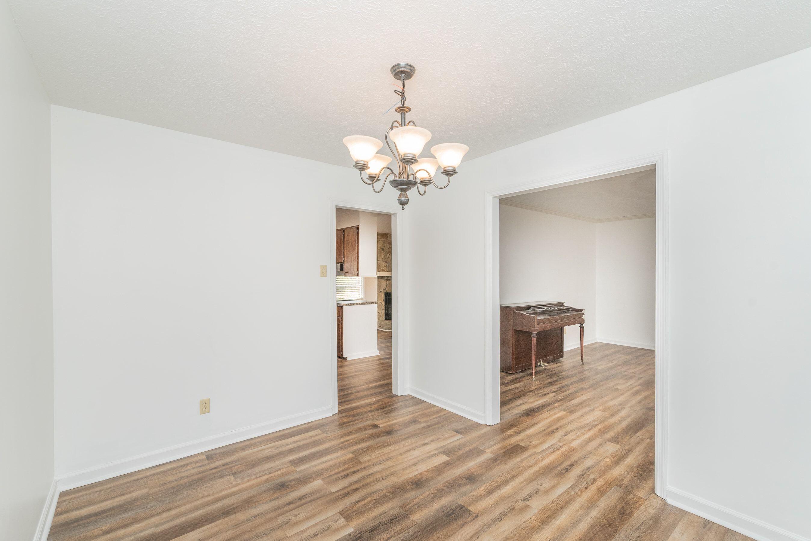 48 Vanderbilt Drive Property Photo 14