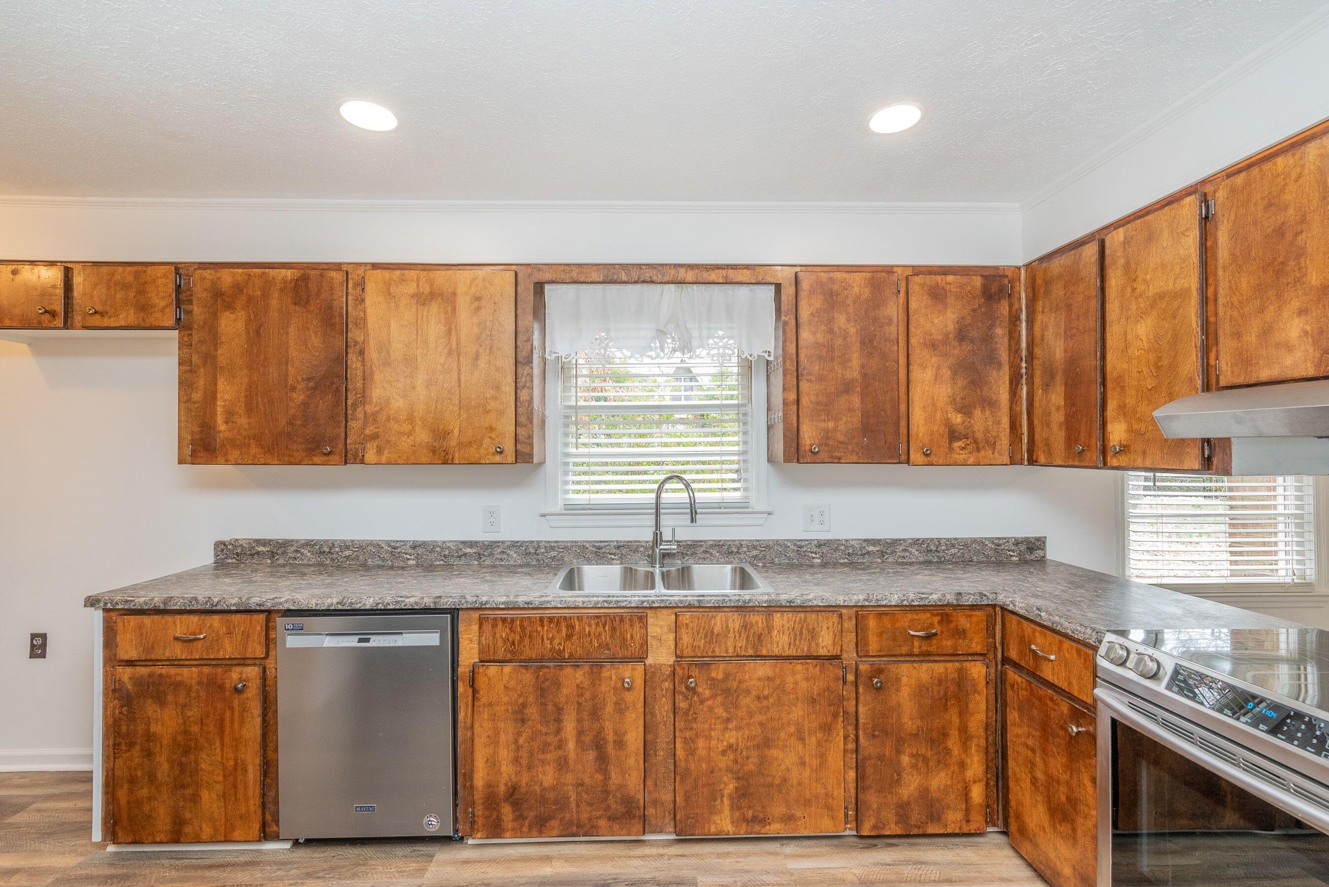 48 Vanderbilt Drive Property Photo 21