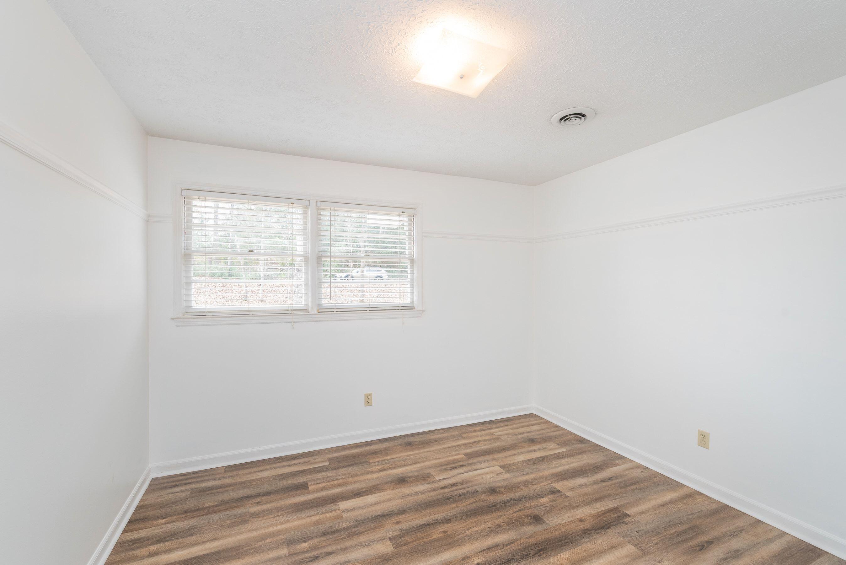 48 Vanderbilt Drive Property Photo 26