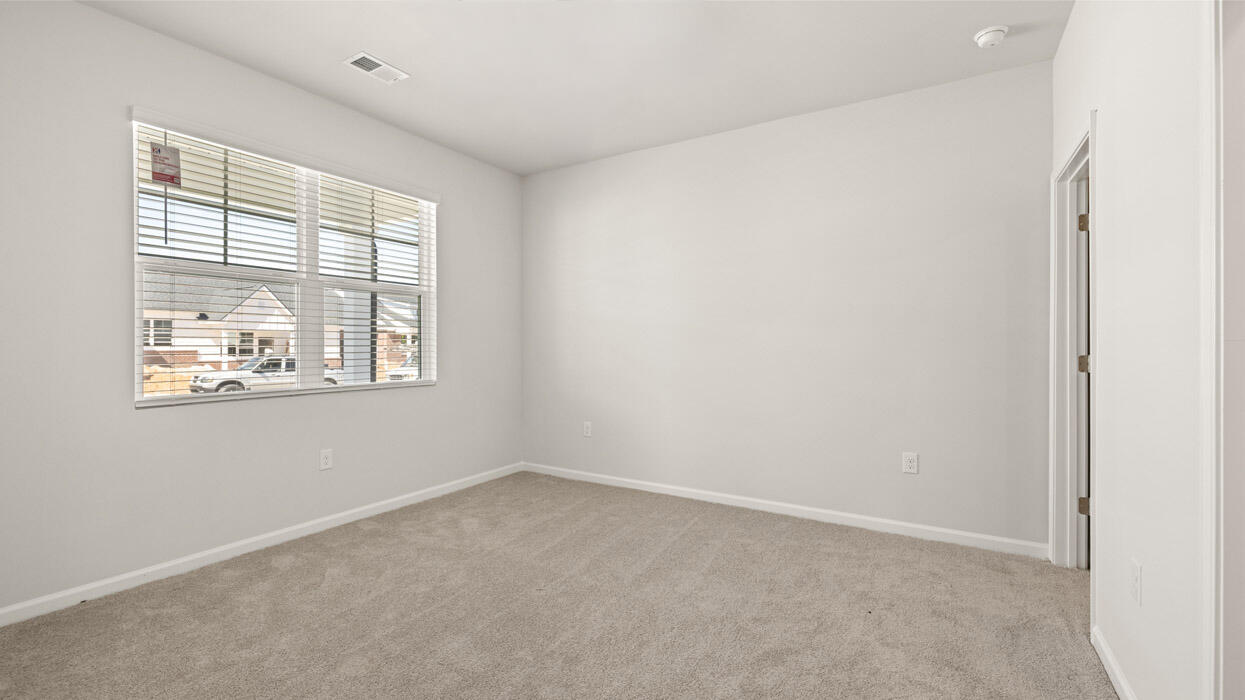 807 Feldspar Manor Property Photo 15