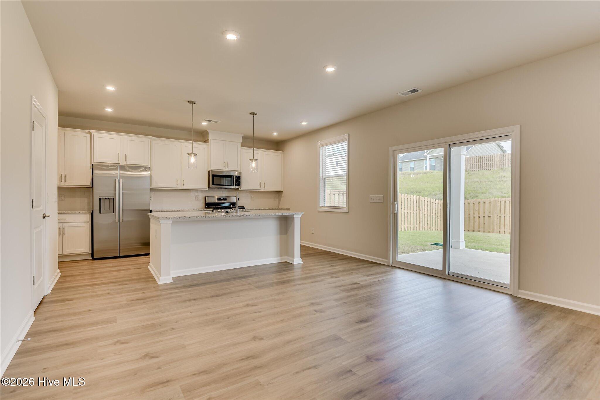 4498 Hartshorn Circle Property Photo 14