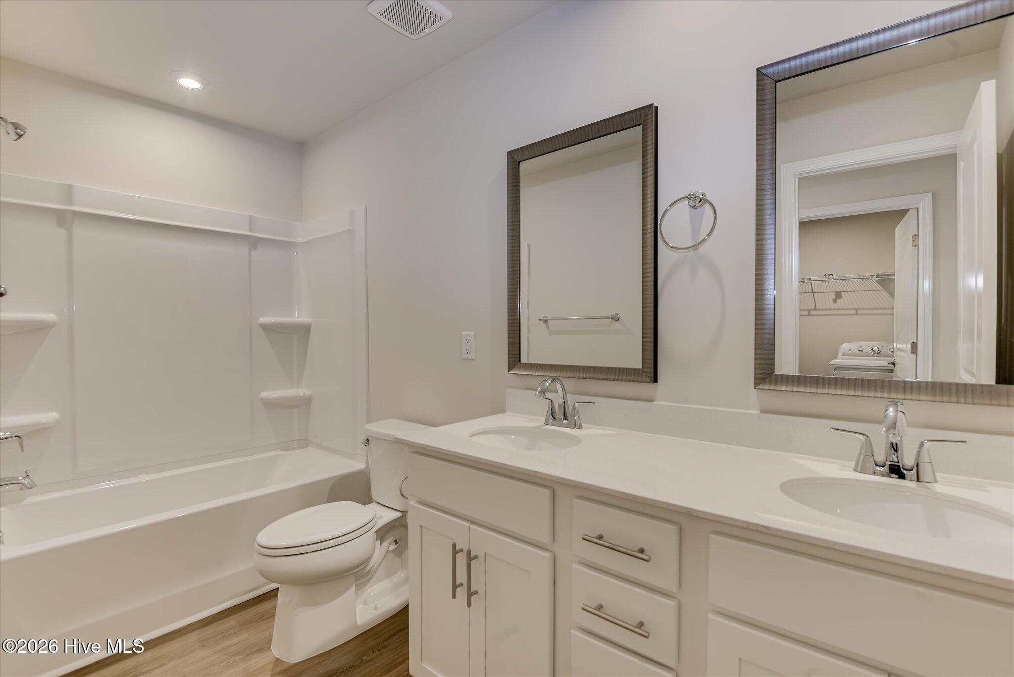 4498 Hartshorn Circle Property Photo 38