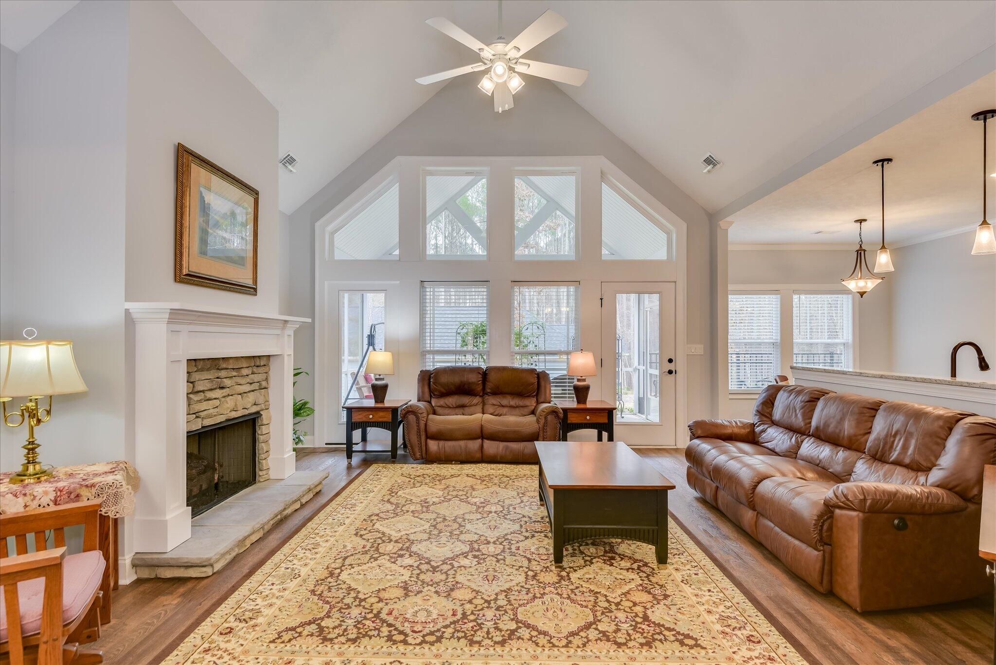 201 Sunflower Circle Property Photo 8