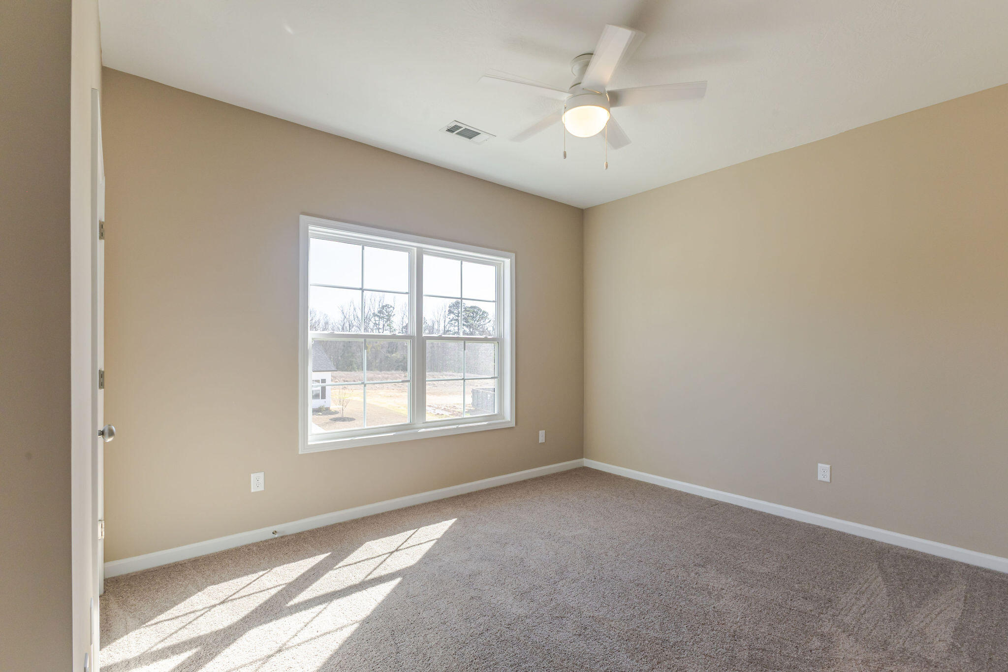 353 Bordeaux Drive Property Photo 13