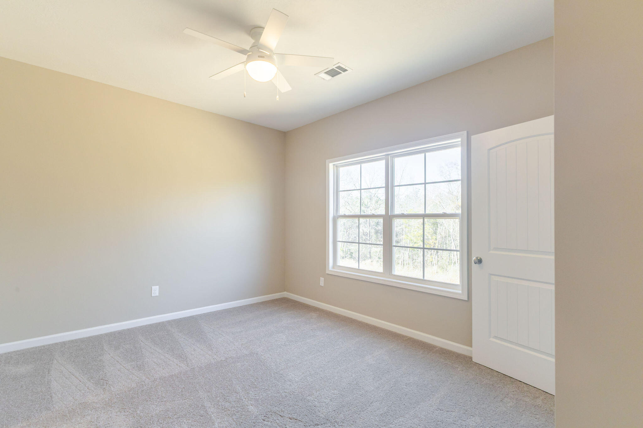 353 Bordeaux Drive Property Photo 17