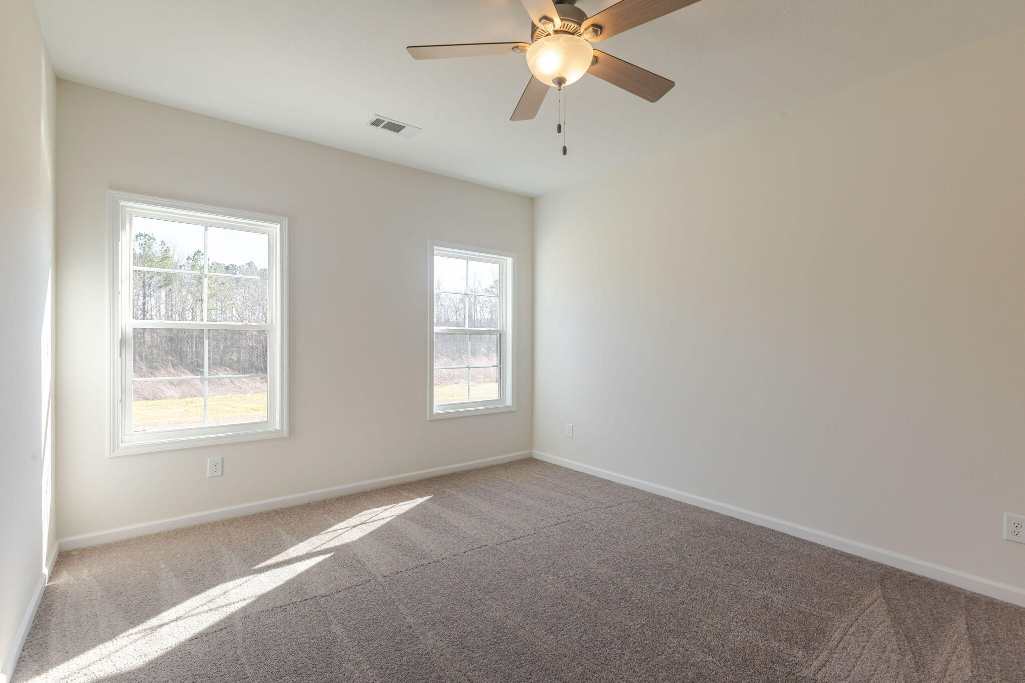 344 Bordeaux Drive Property Photo 11