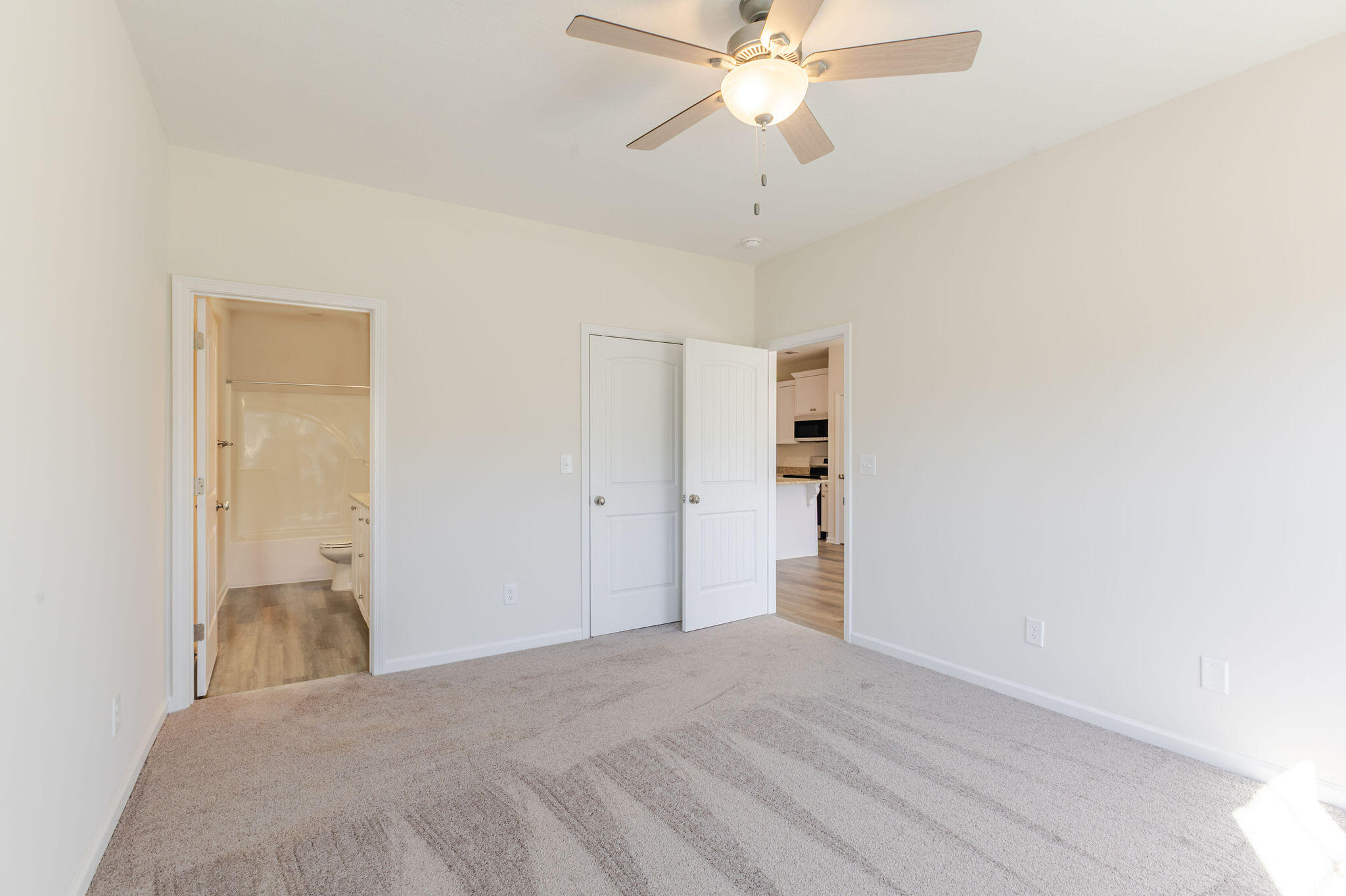344 Bordeaux Drive Property Photo 12
