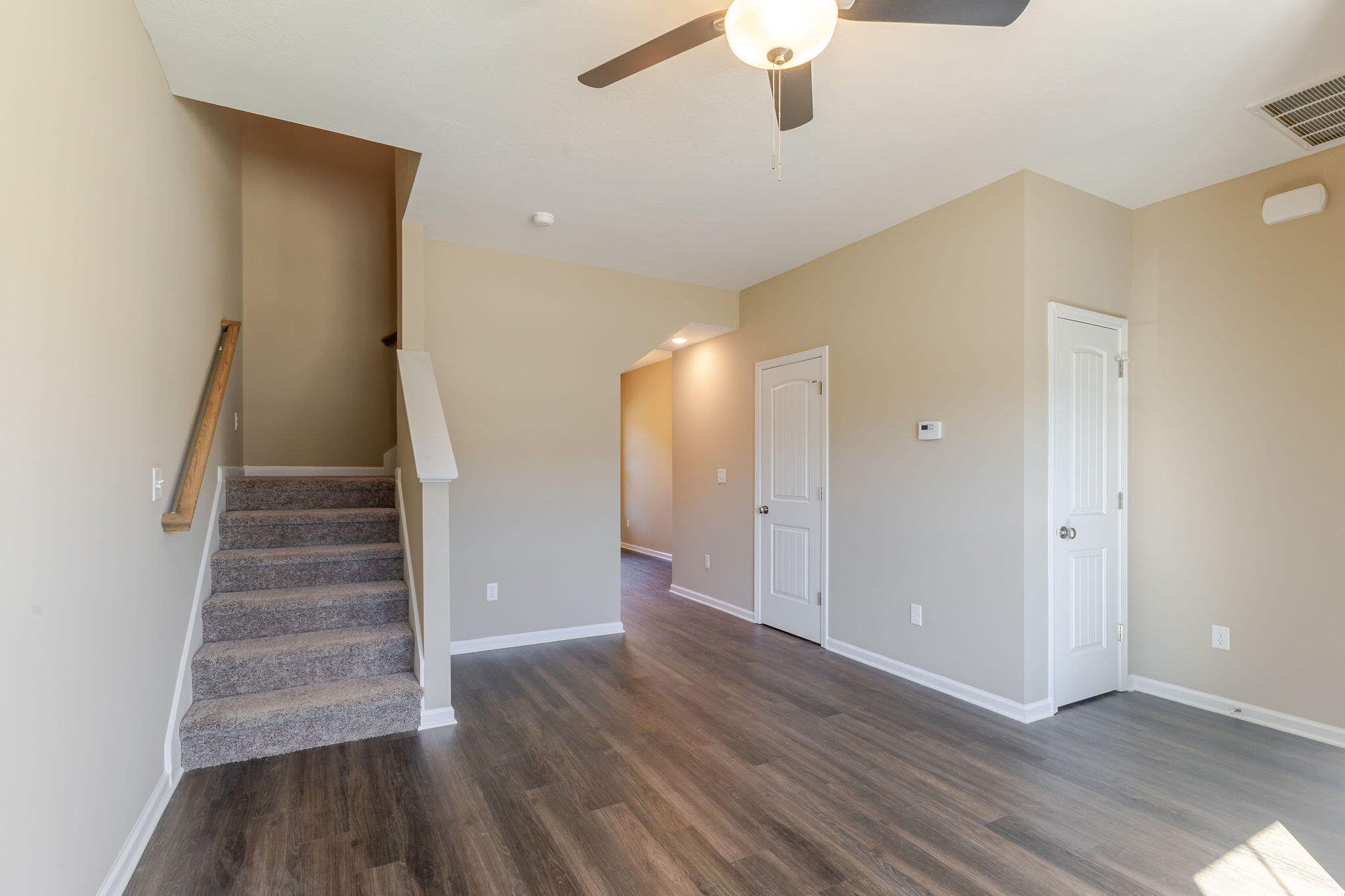 351 Bordeaux Drive Property Photo 6