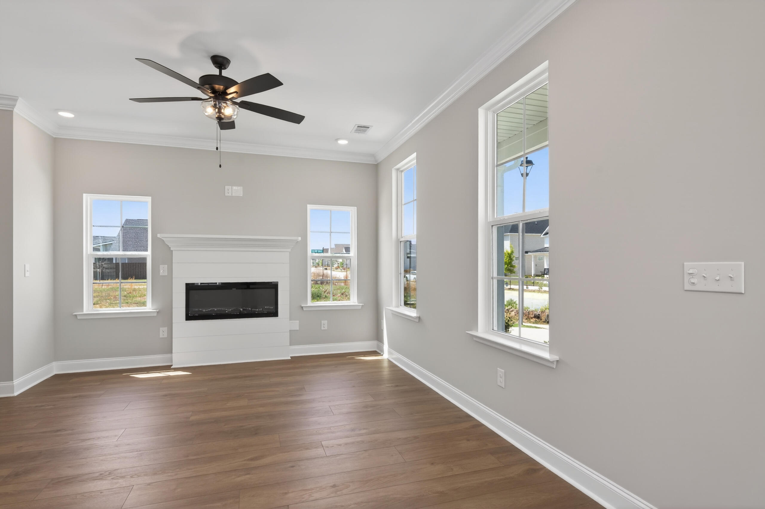 2607 Laurens Street Property Photo 16