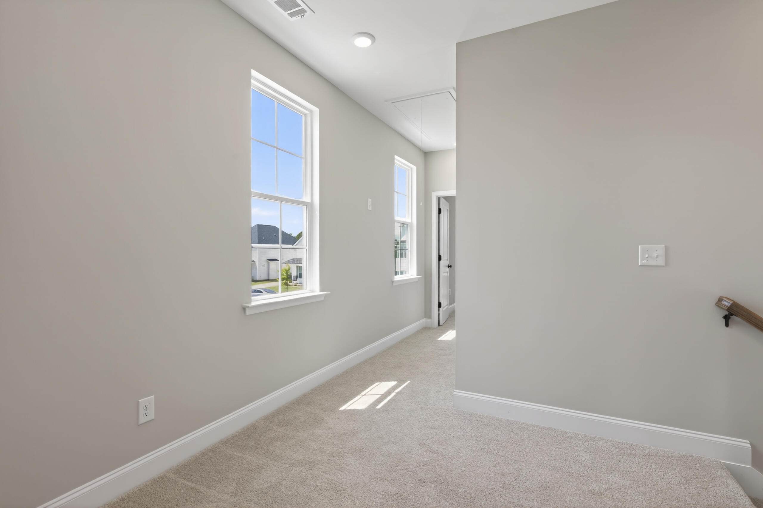 2607 Laurens Street Property Photo 33