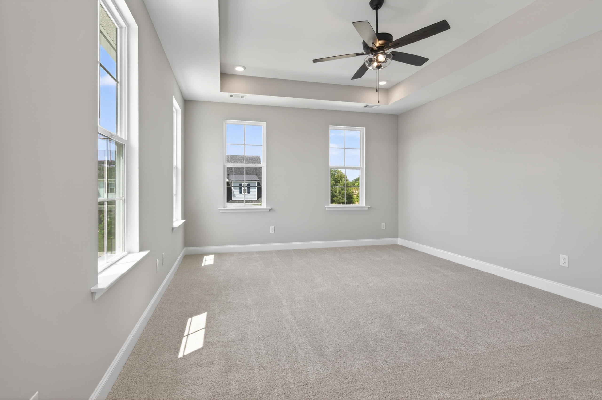 2607 Laurens Street Property Photo 38
