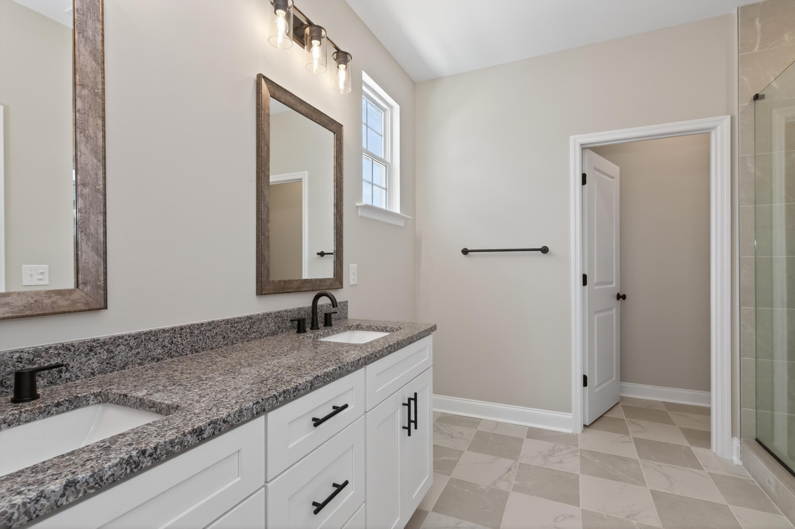 2607 Laurens Street Property Photo 42