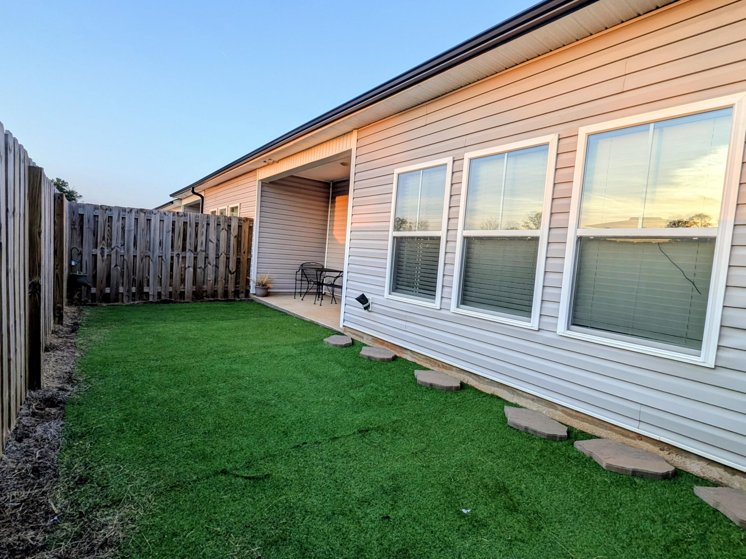 666 Hampton Drive Property Photo 17