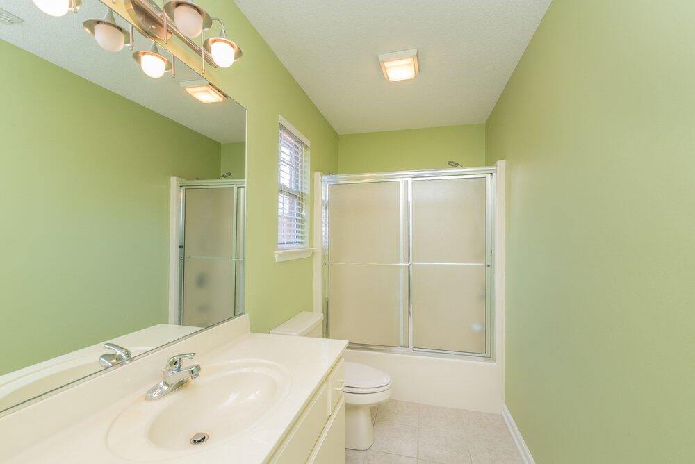 1217 Kendal Court Property Photo 24