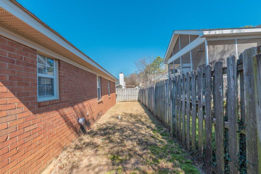 1217 Kendal Court Property Photo 34
