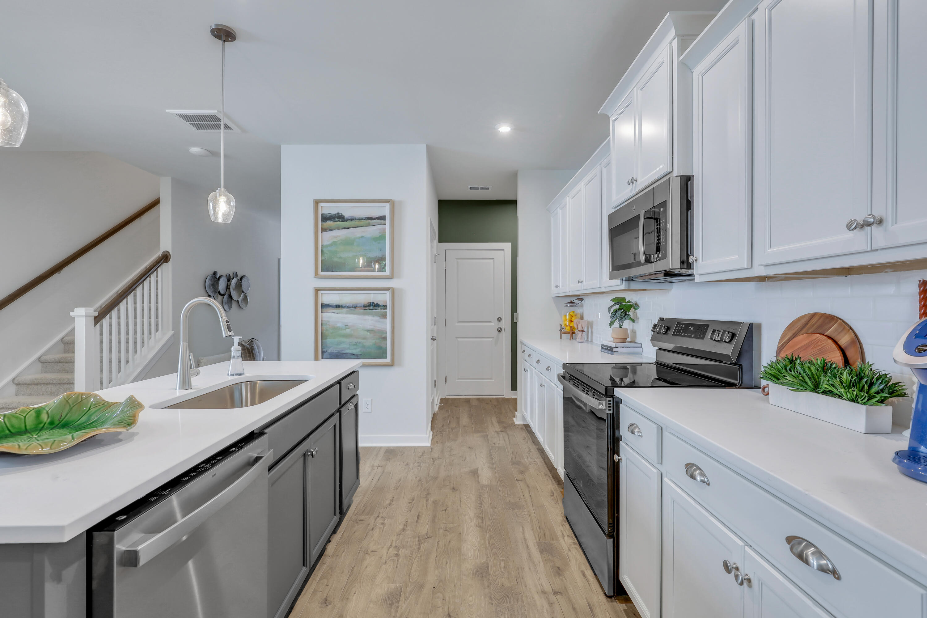 5375 Proper Court Property Photo 8
