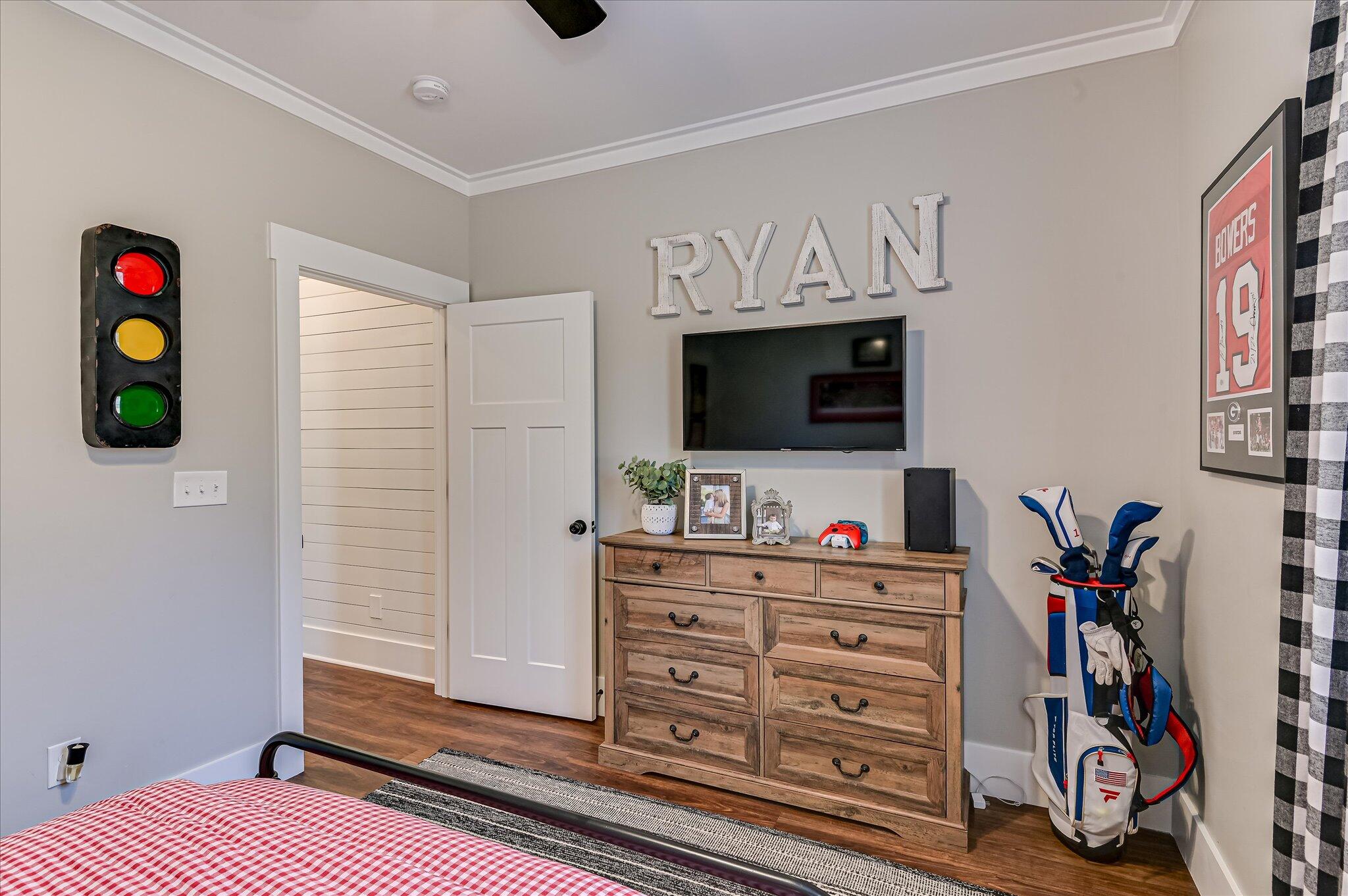 1630 Long Cove Drive Property Photo 31