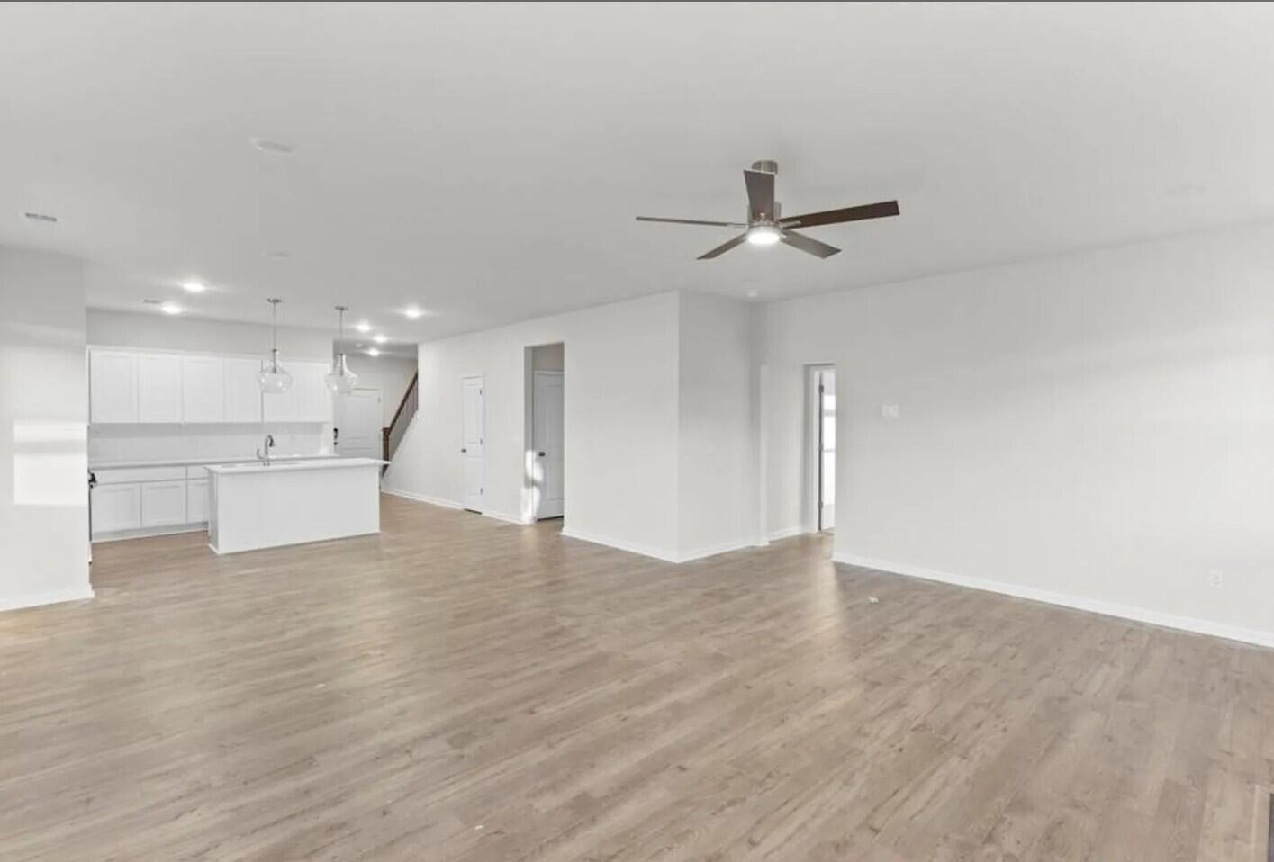 5151 Tullamore Drive Property Photo 8