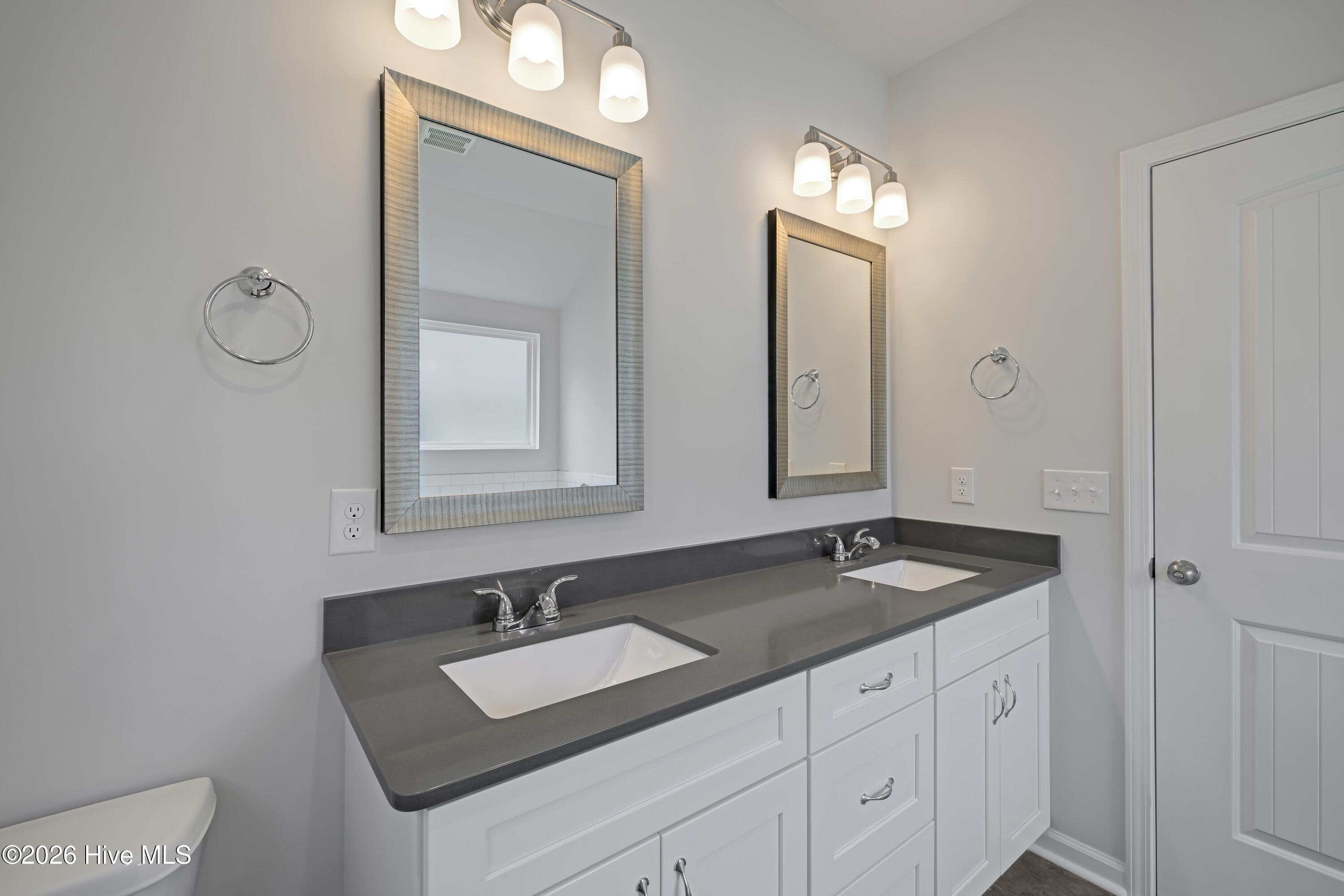 8887 Snelling Drive Property Photo 34