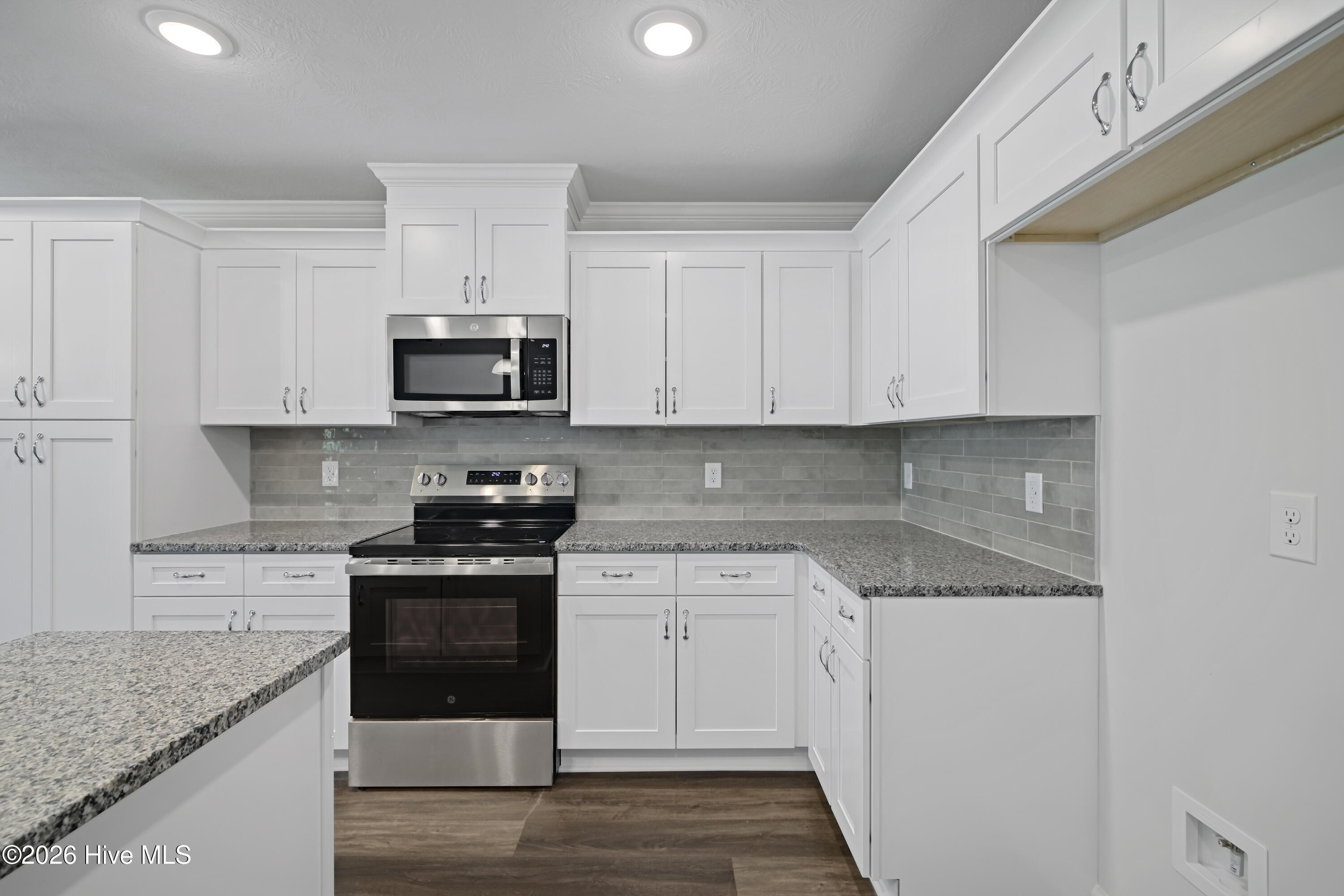 8887 Snelling Drive Property Photo 40