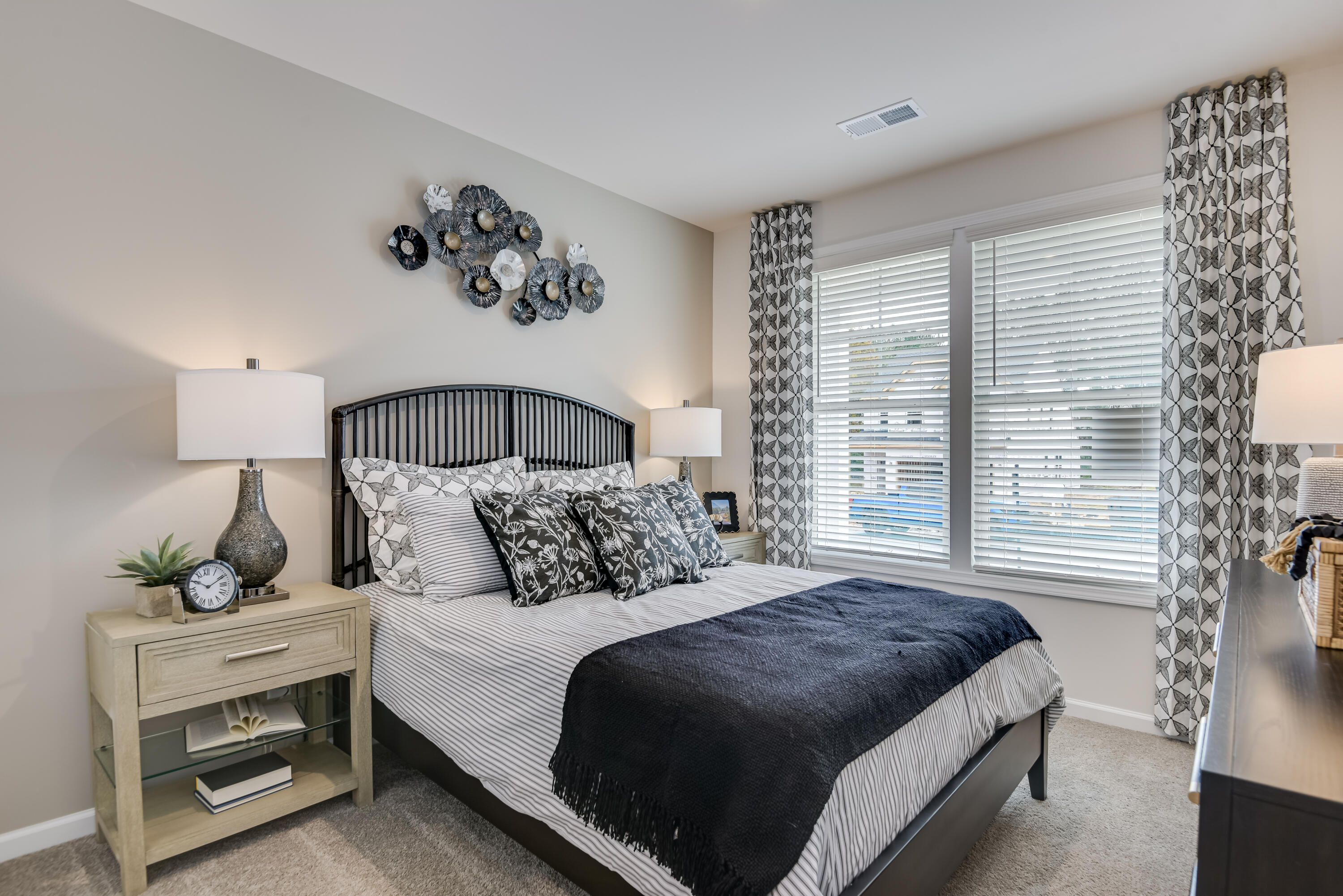 4468 Hartshorn Circle Property Photo 8