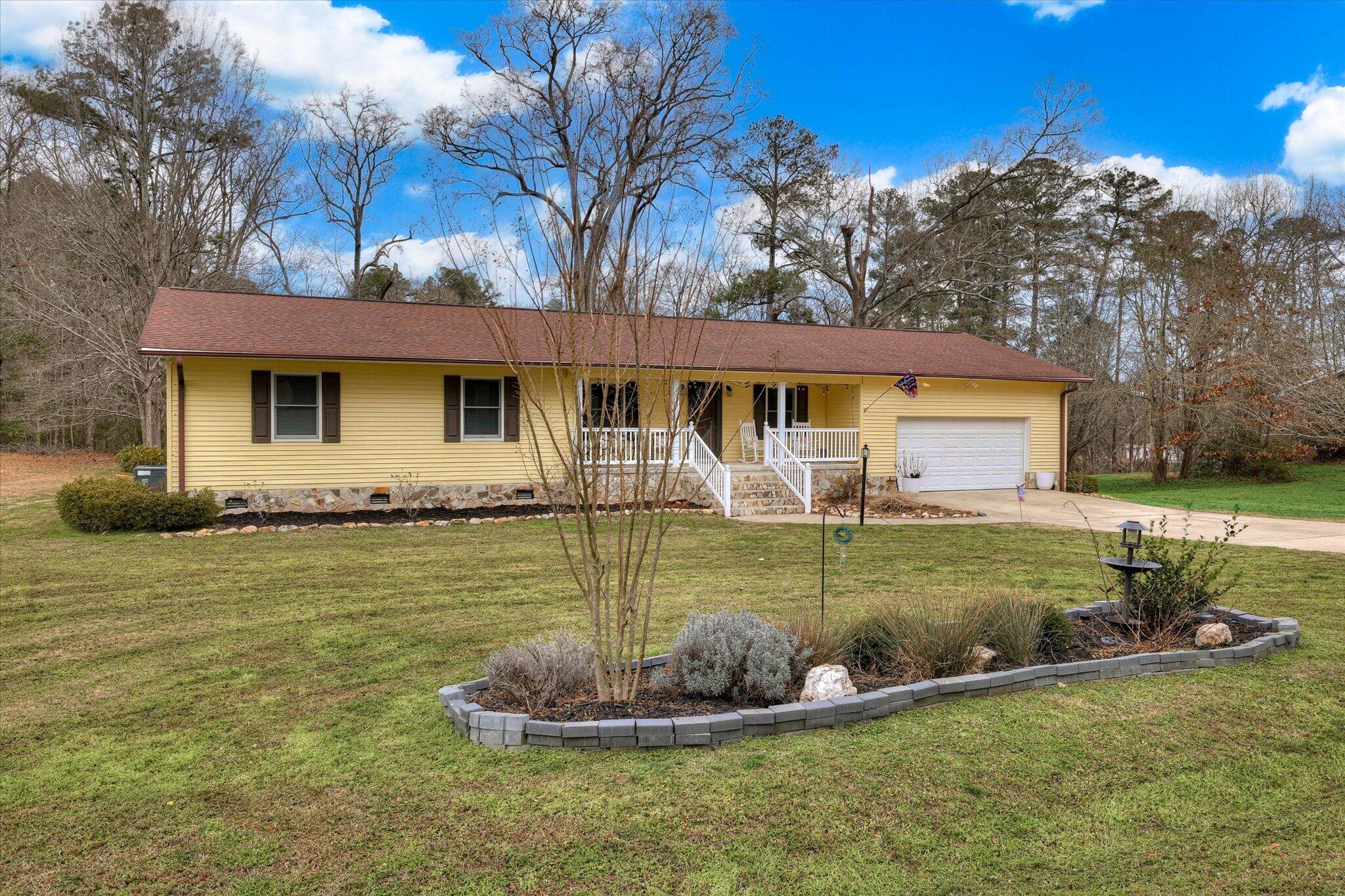 206 Peachtree Street Property Photo 4