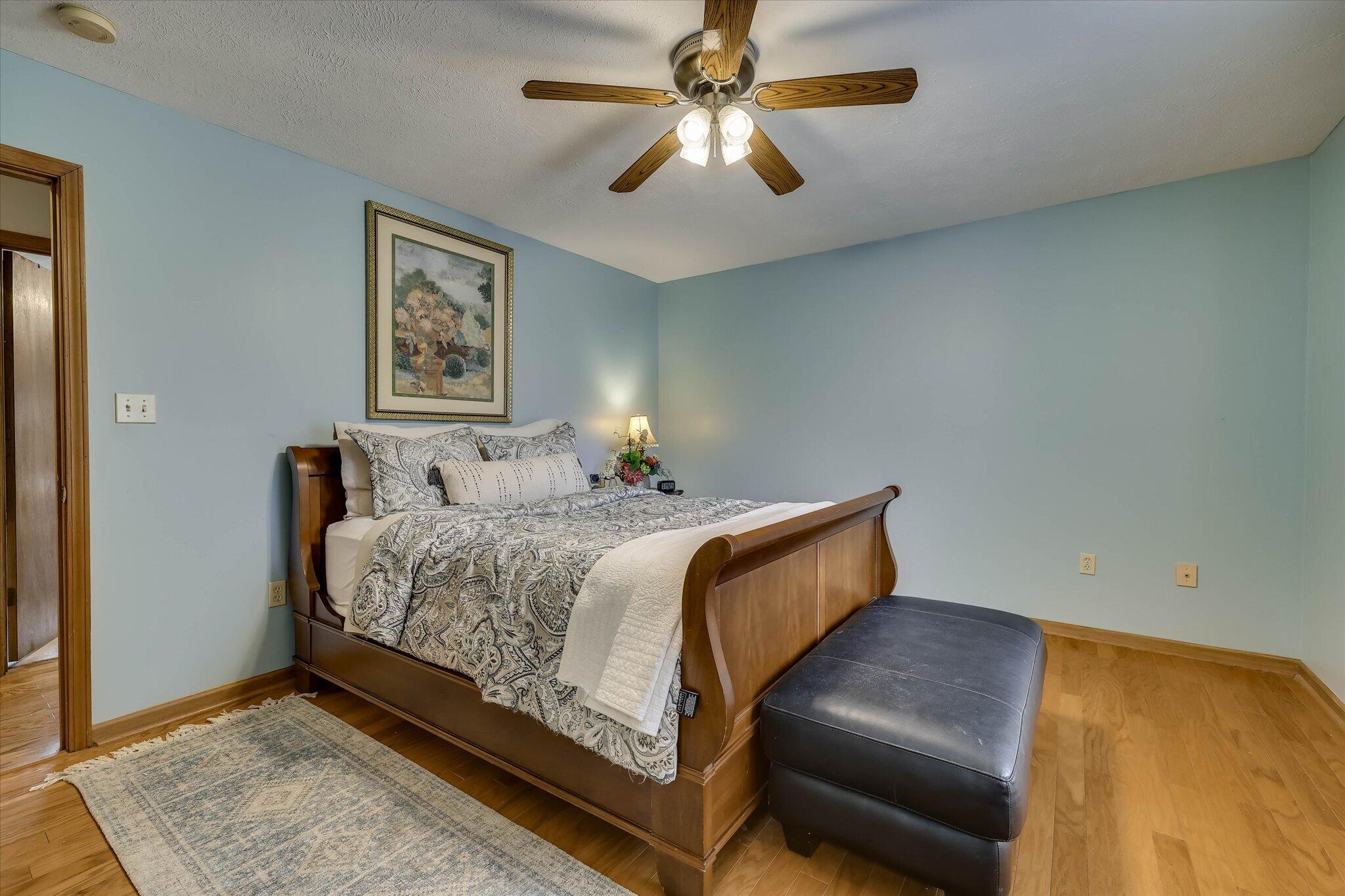 206 Peachtree Street Property Photo 23