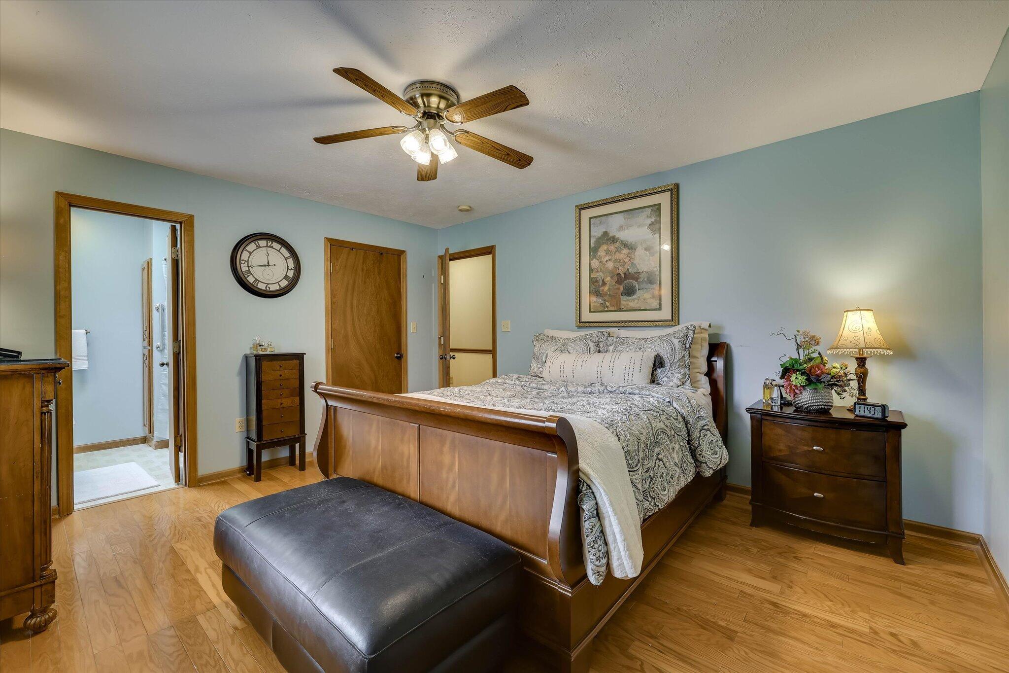 206 Peachtree Street Property Photo 24