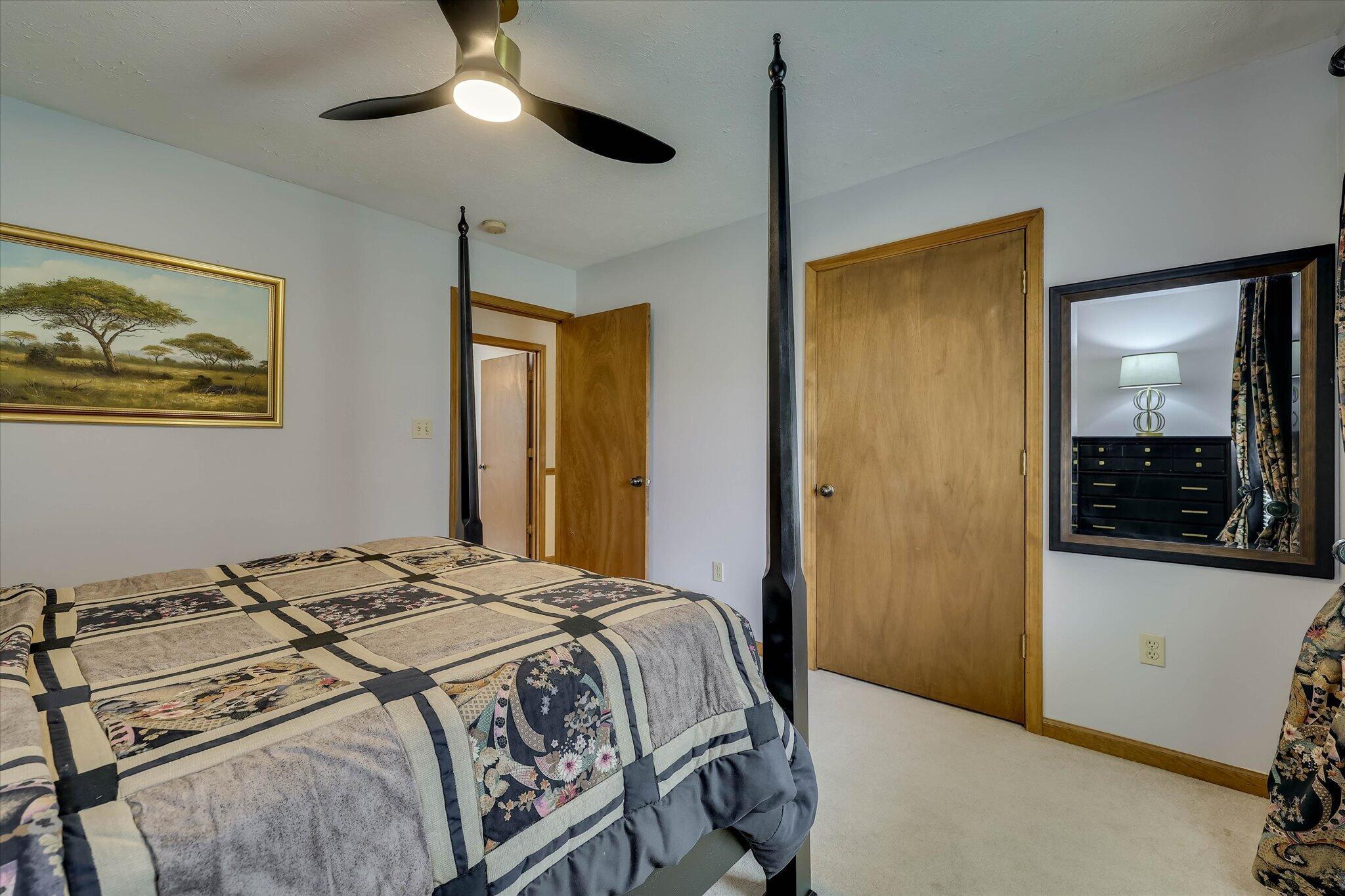 206 Peachtree Street Property Photo 28