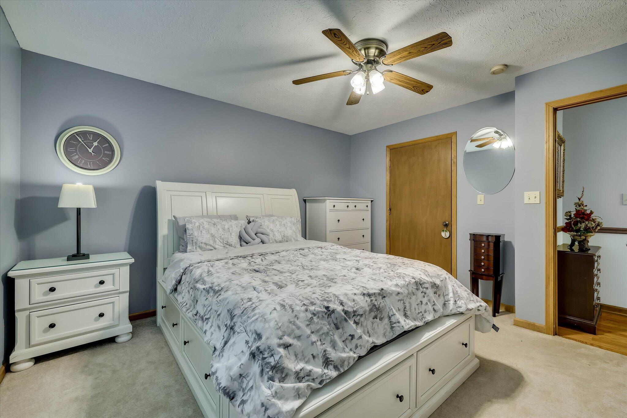 206 Peachtree Street Property Photo 31