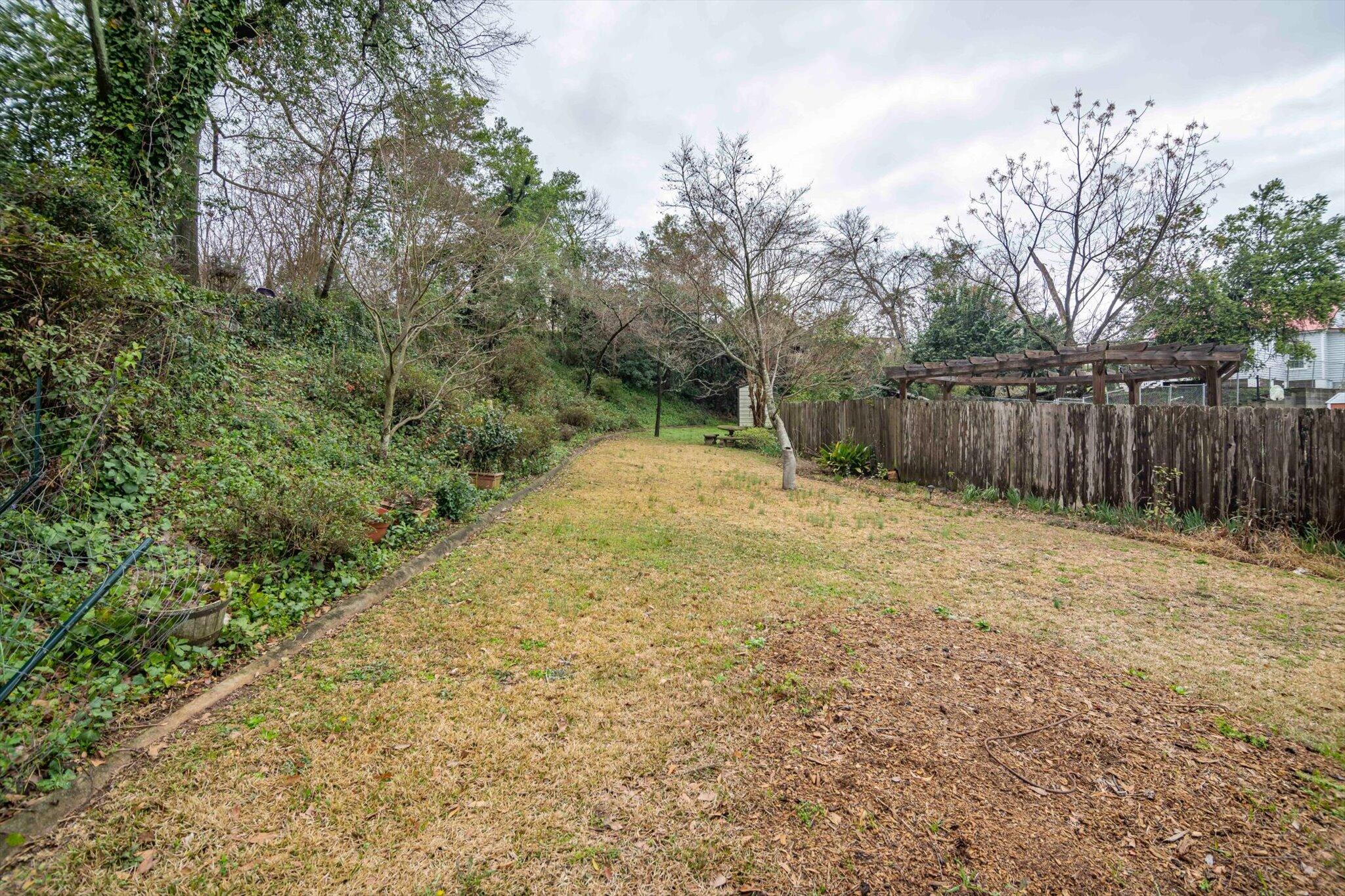 911 Heard Avenue Property Photo 42