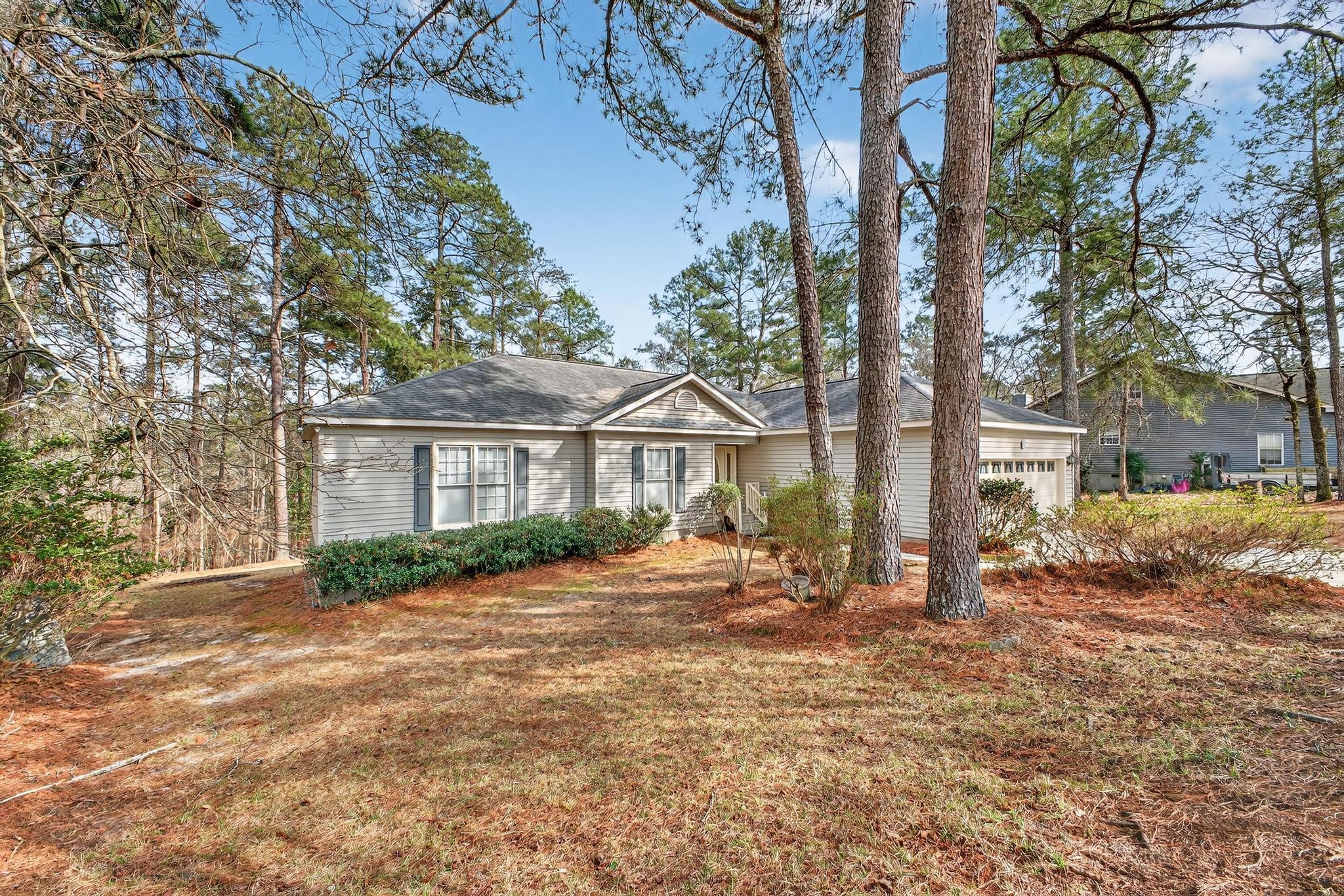 208 Coachman Drive Property Photo 1