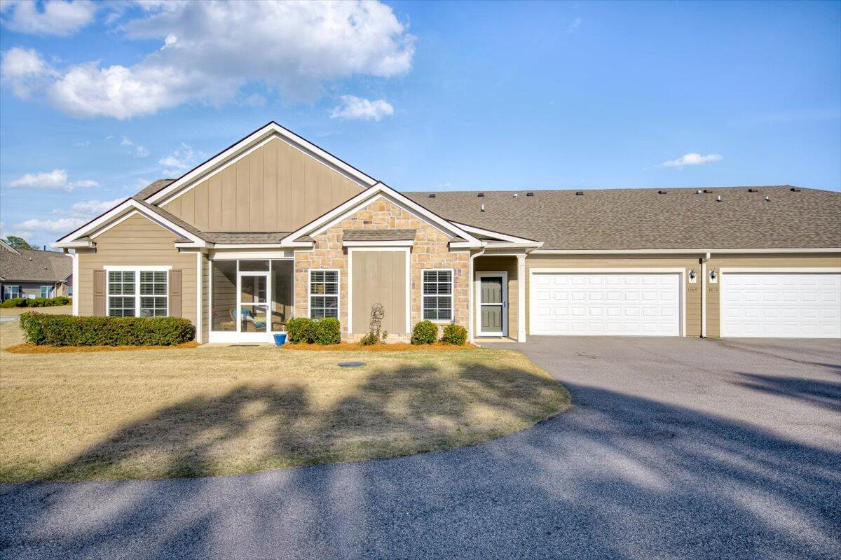 1169 Brookstone Way Property Photo 2