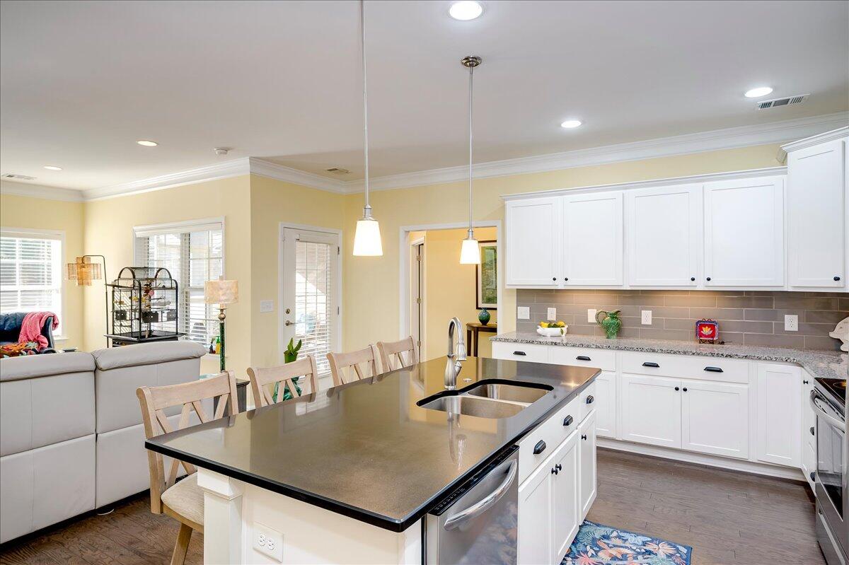 1169 Brookstone Way Property Photo 11