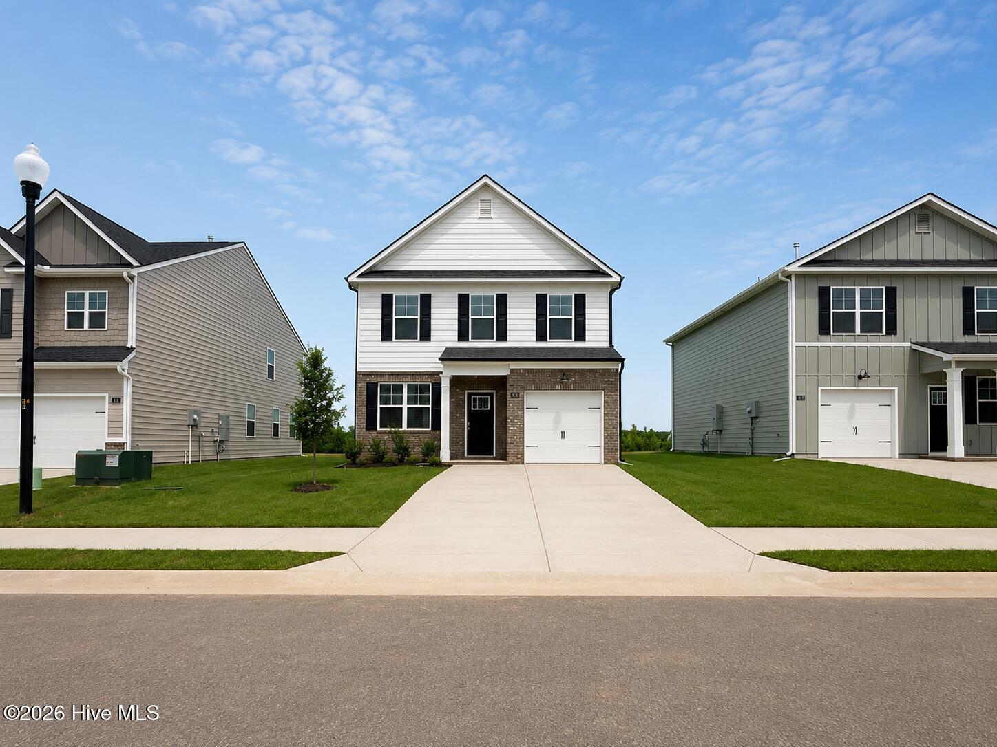 814 Dara Corners Property Photo 1