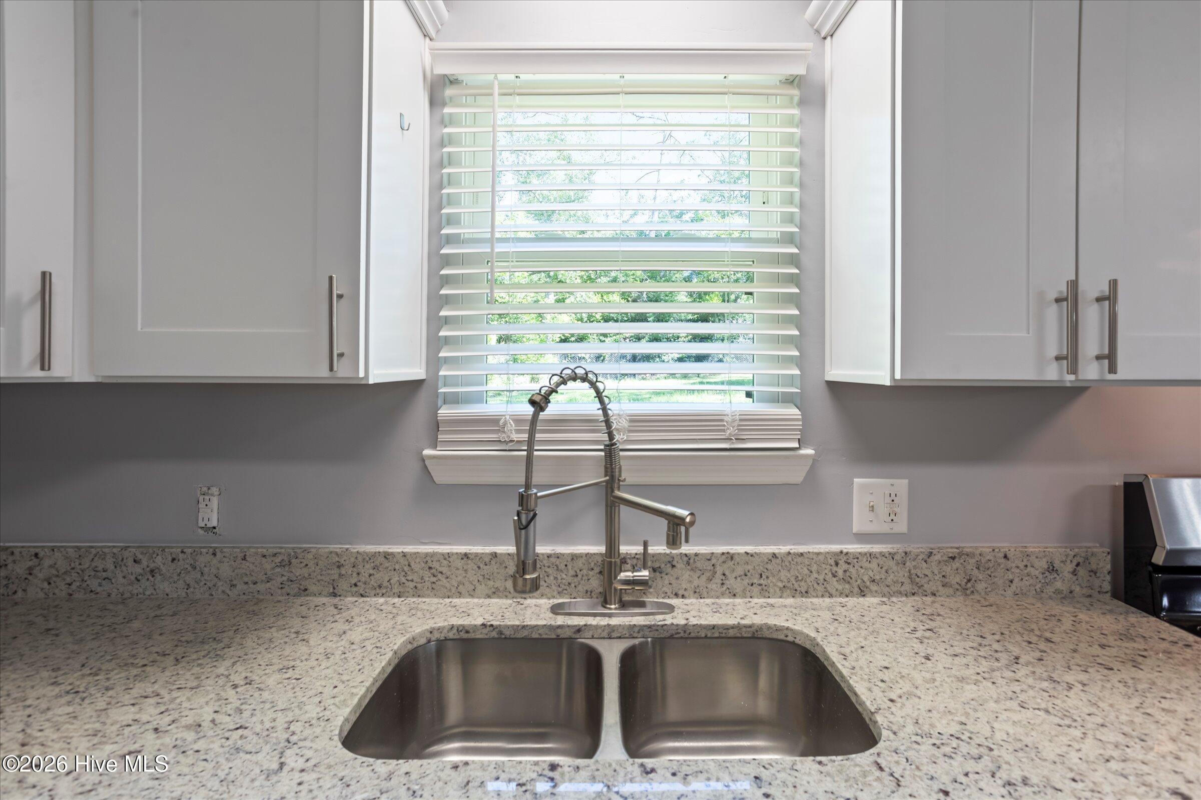 3657 Rome Way Property Photo 19