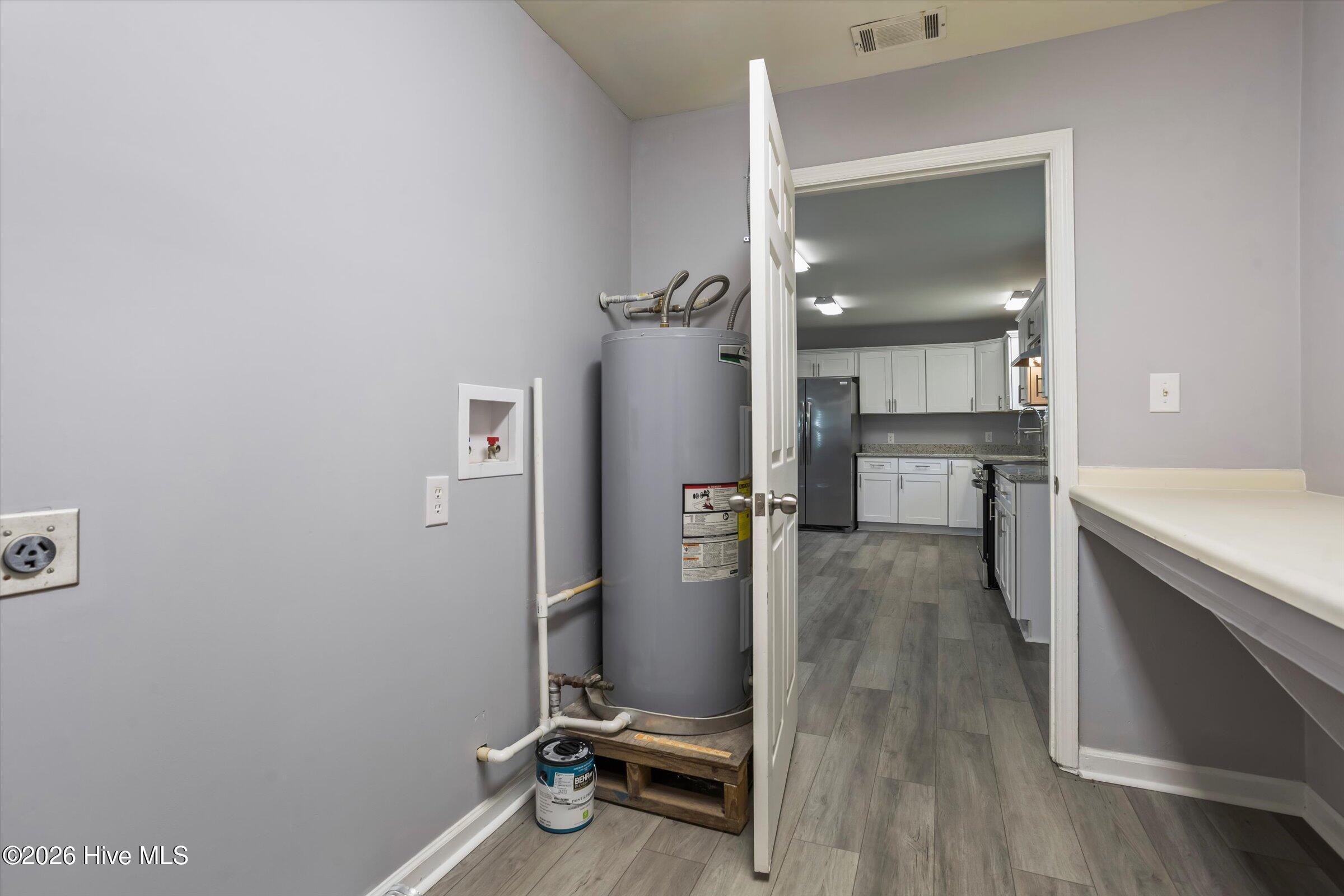 3657 Rome Way Property Photo 22