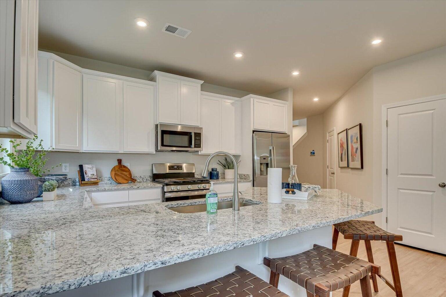 830 Tess Street Property Photo 21