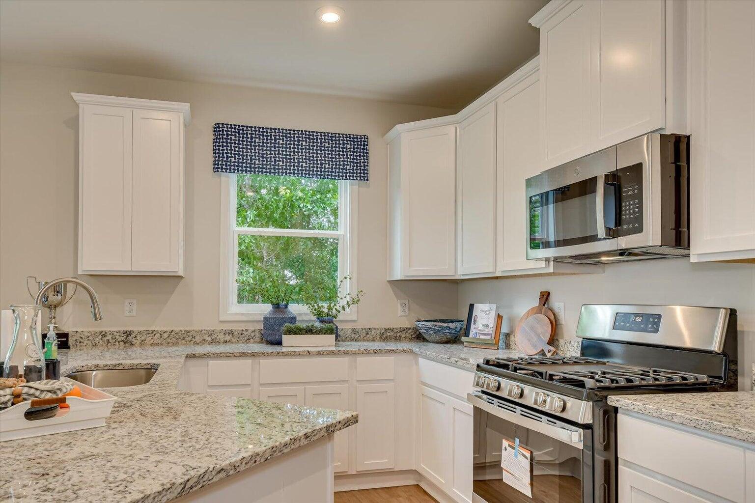 830 Tess Street Property Photo 23