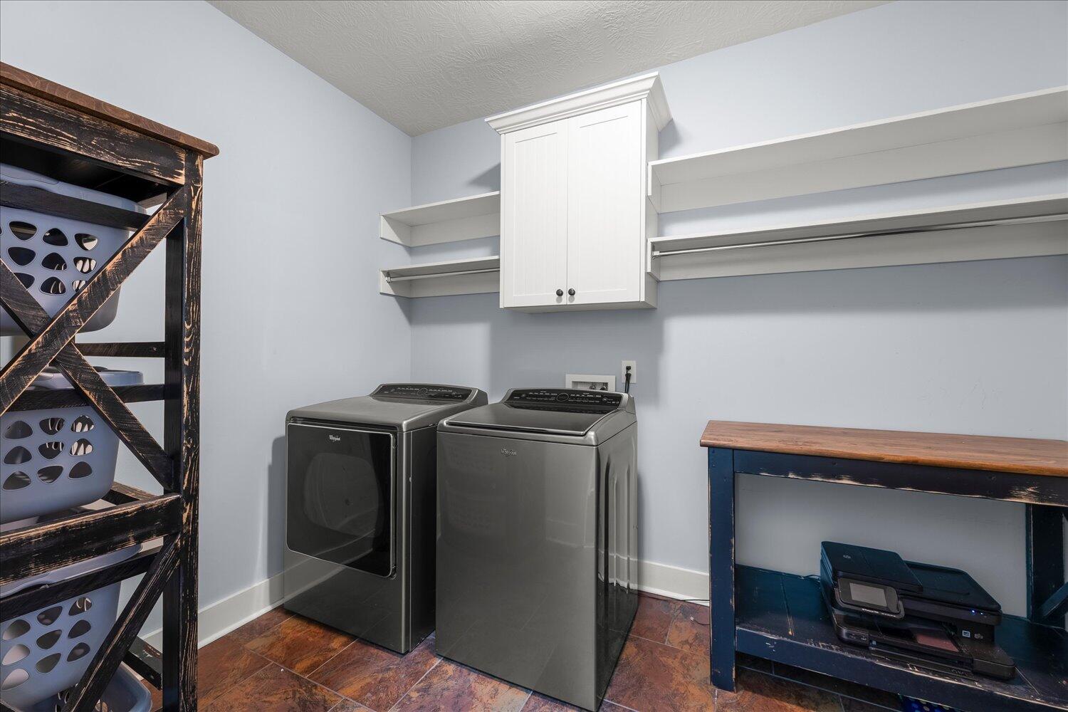 630 Bellingham Drive Property Photo 42