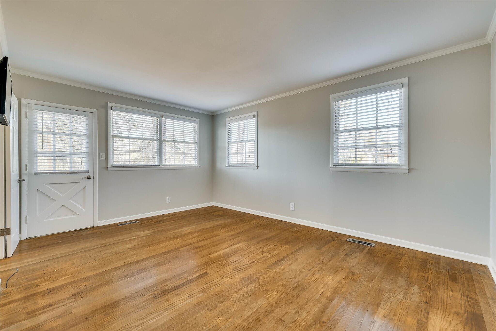 134 Lake Bluff Drive Property Photo 29